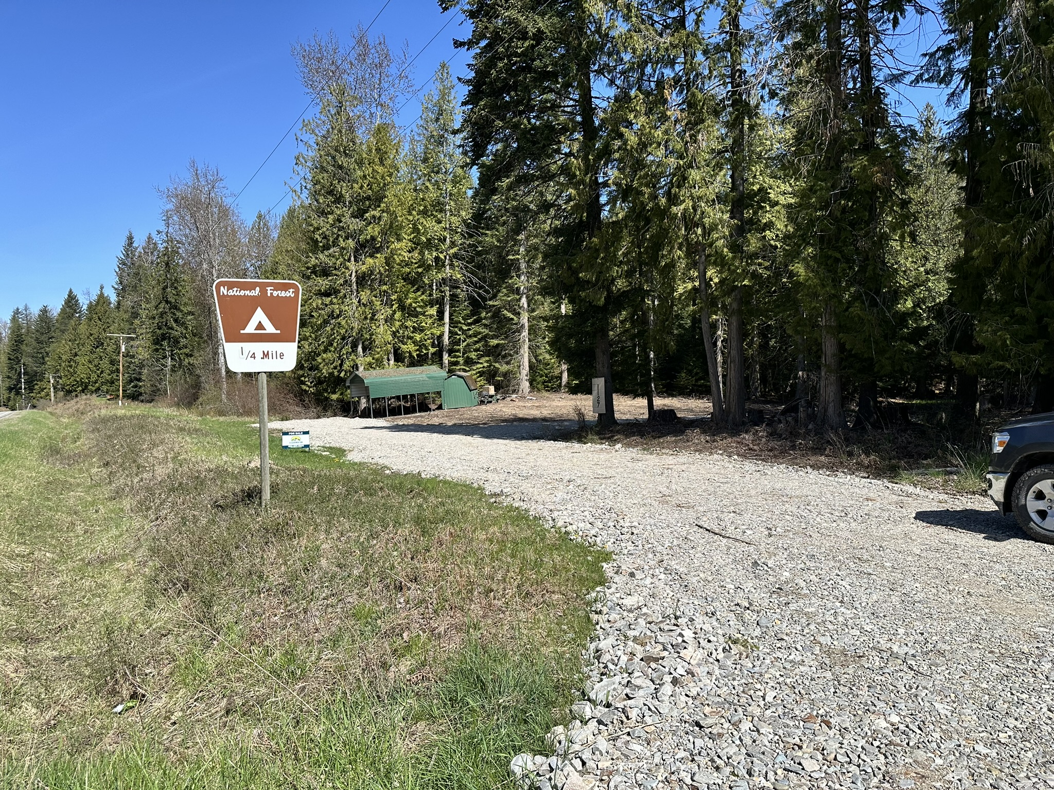 1127 Mt Hwy 200 Property Photo 2