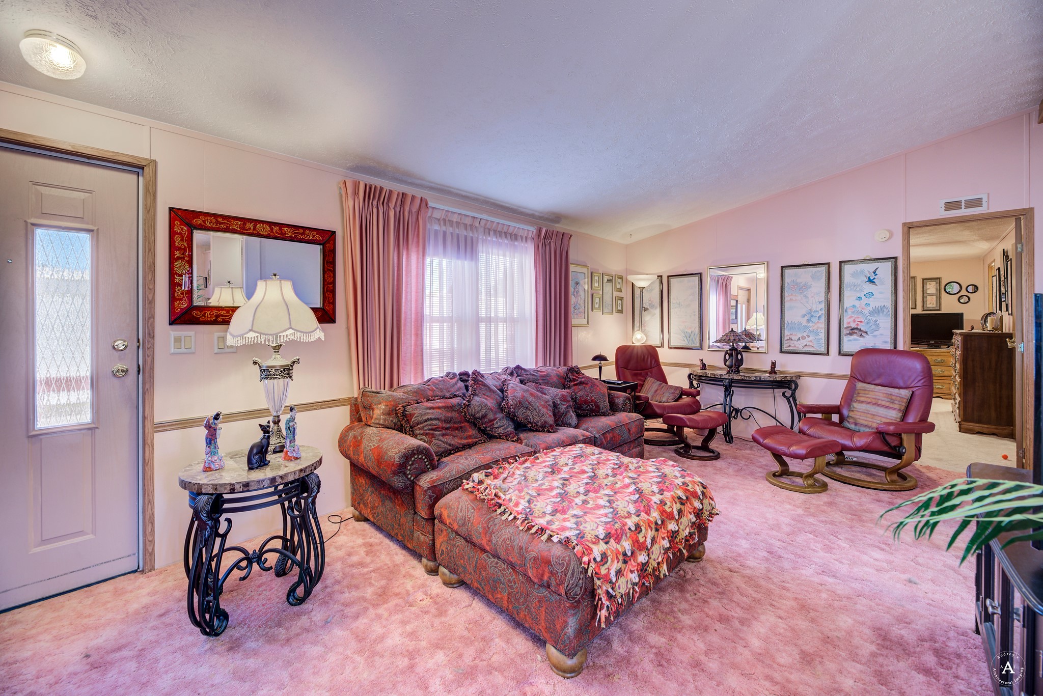 2945 Flamingo Road Property Photo 8