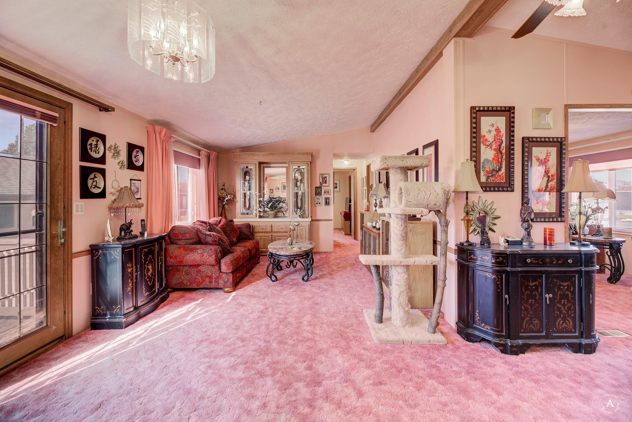 2945 Flamingo Road Property Photo 9