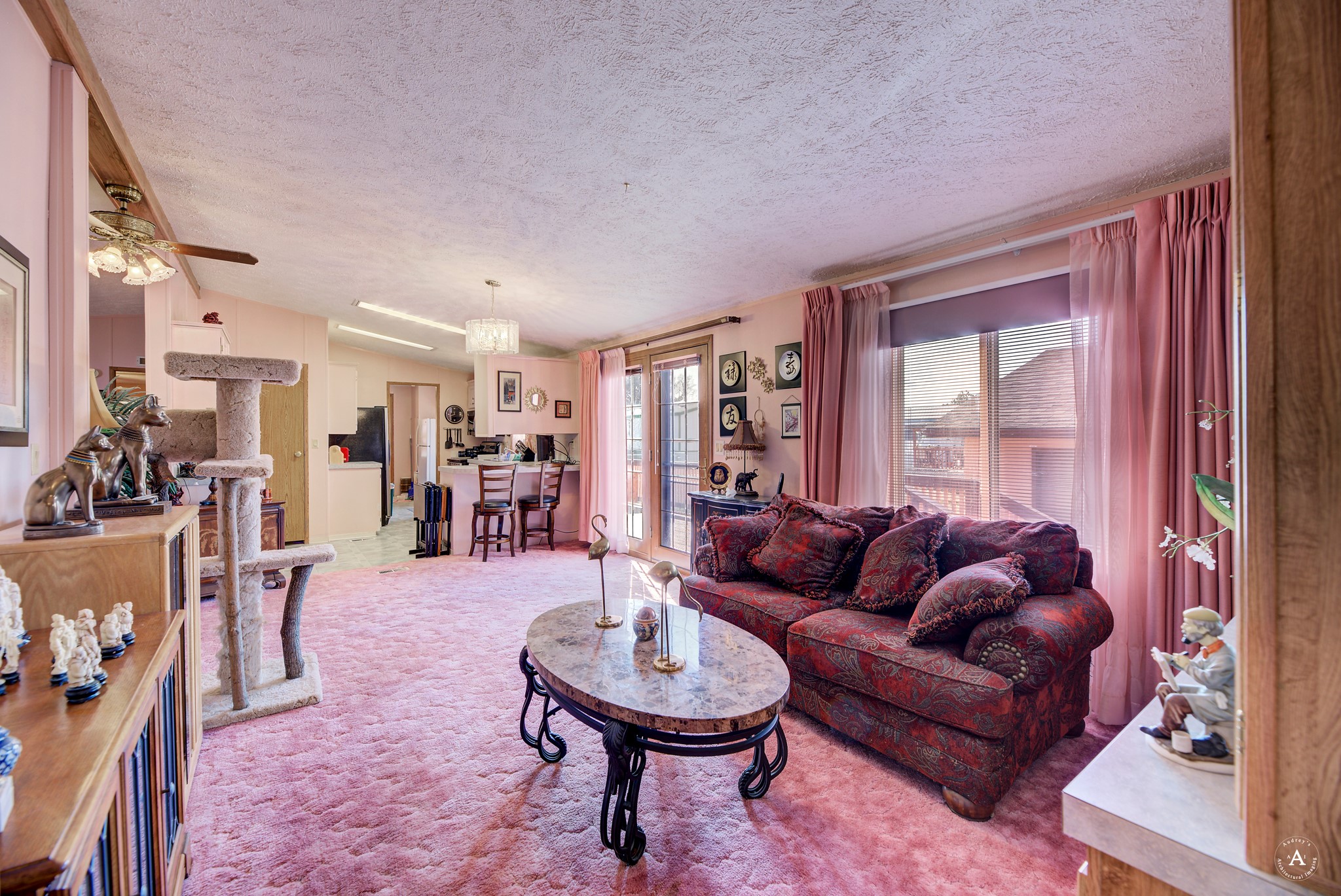 2945 Flamingo Road Property Photo 11
