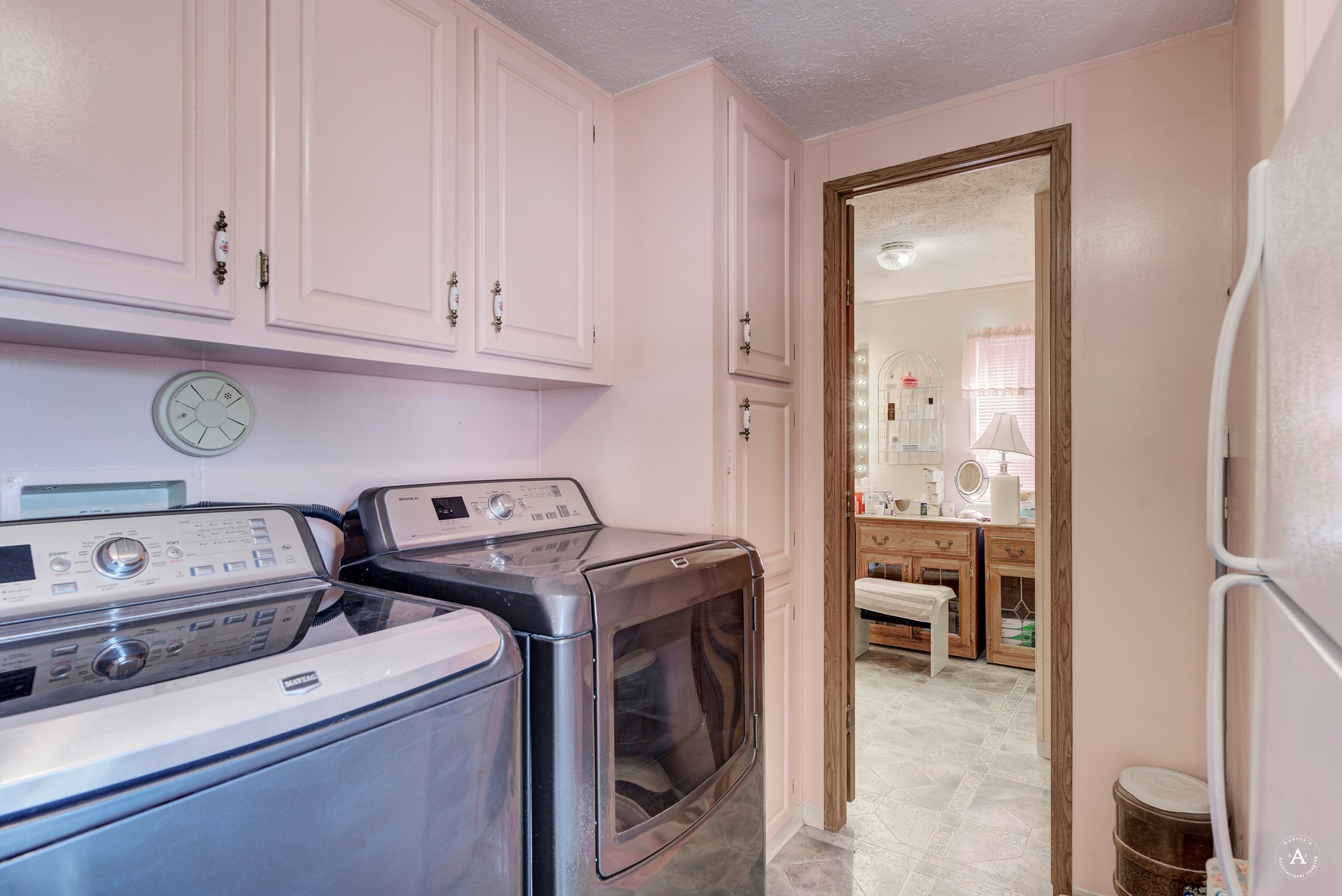 2945 Flamingo Road Property Photo 20