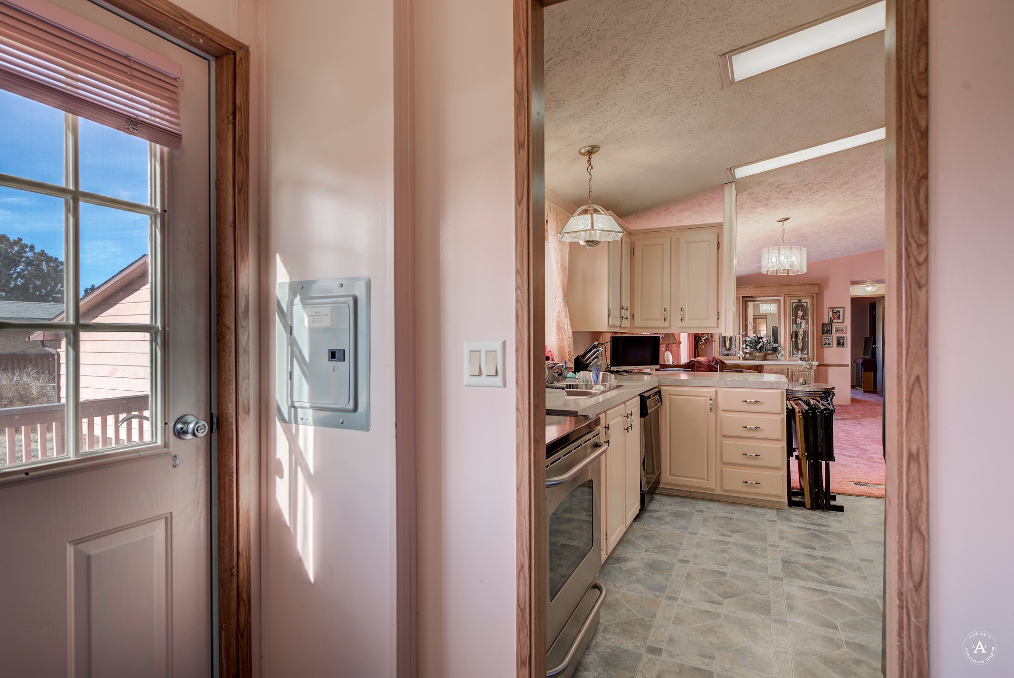 2945 Flamingo Road Property Photo 21