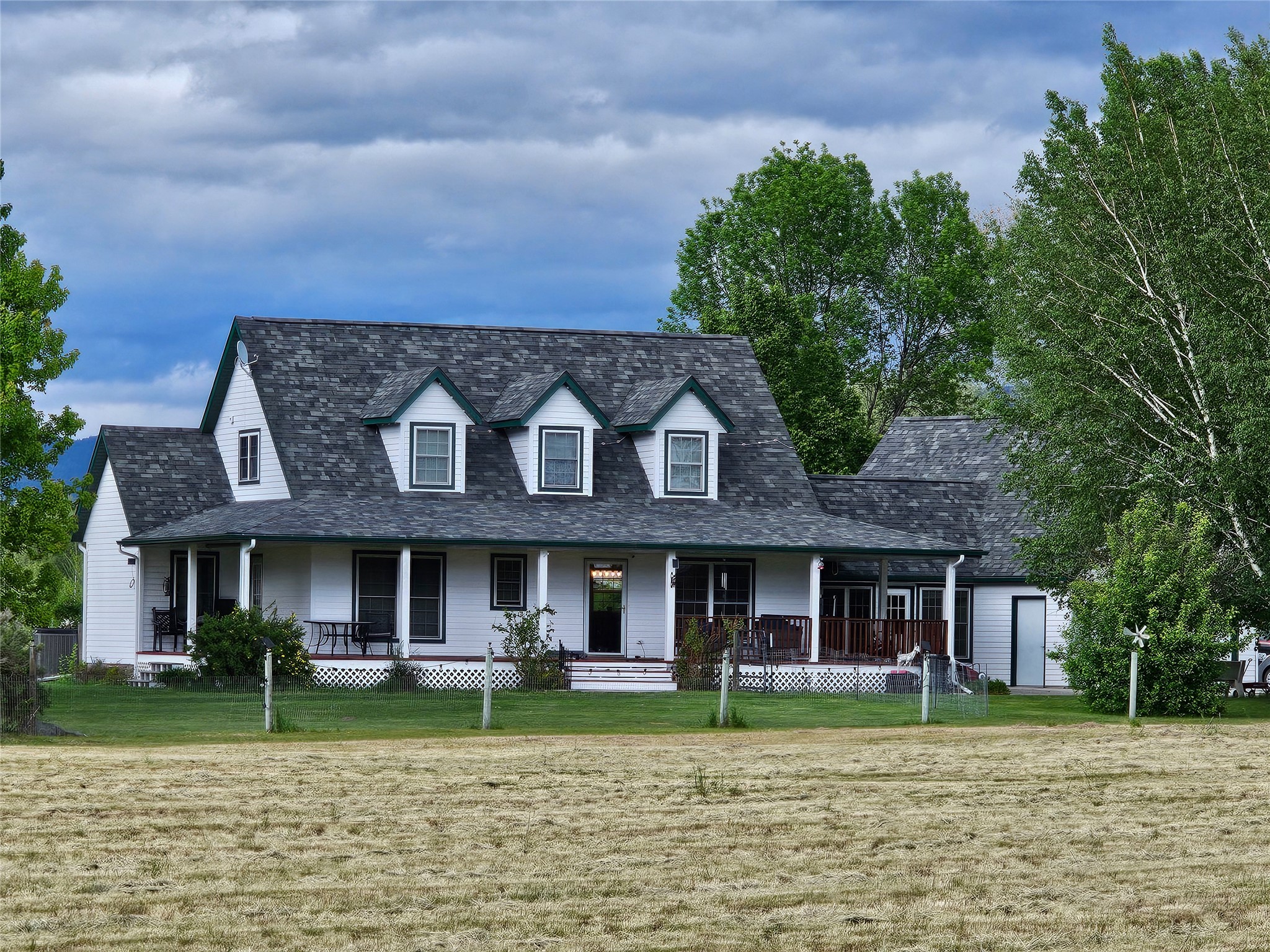 245 Olde Road Property Photo