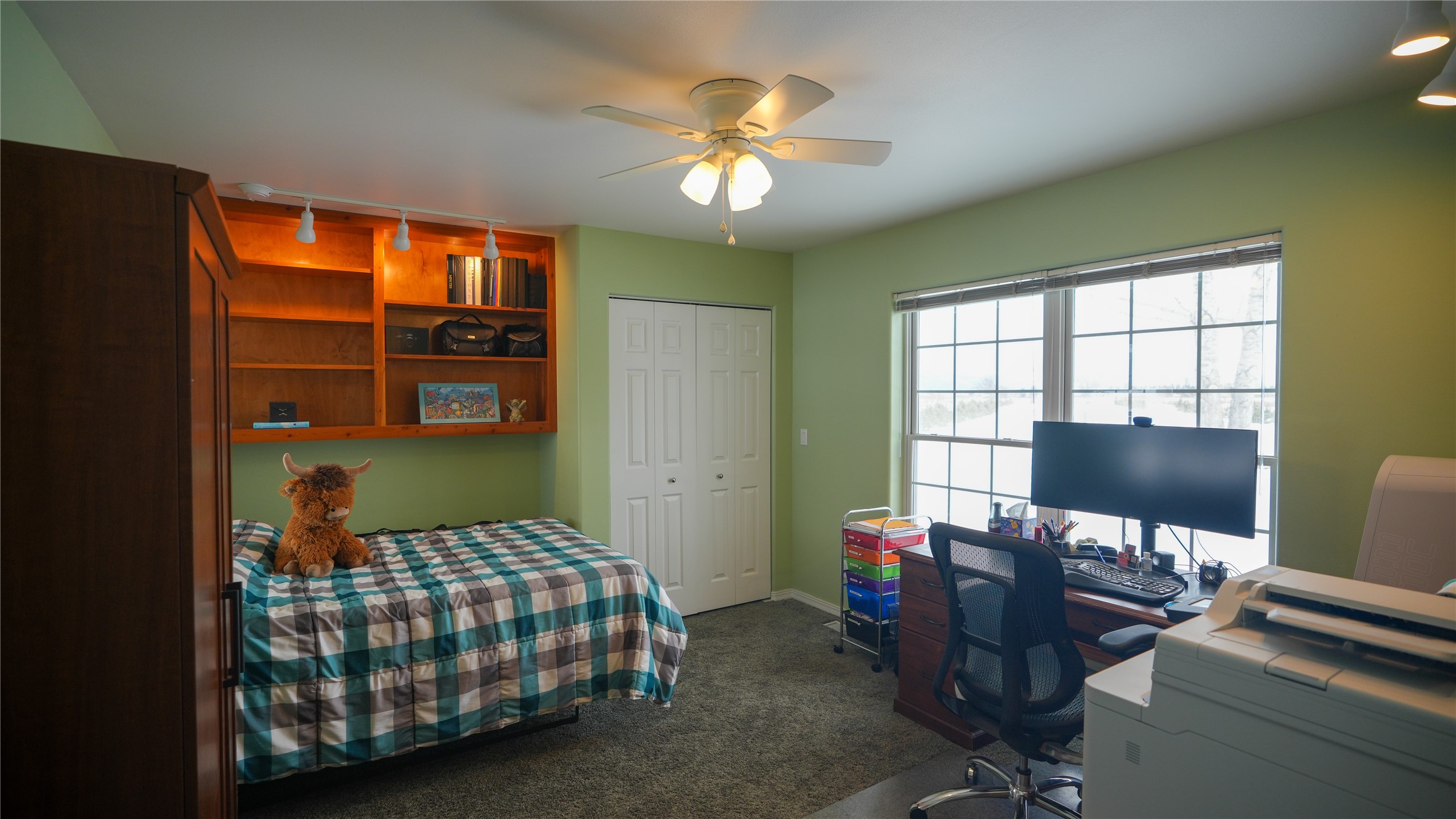 245 Olde Road Property Photo 12