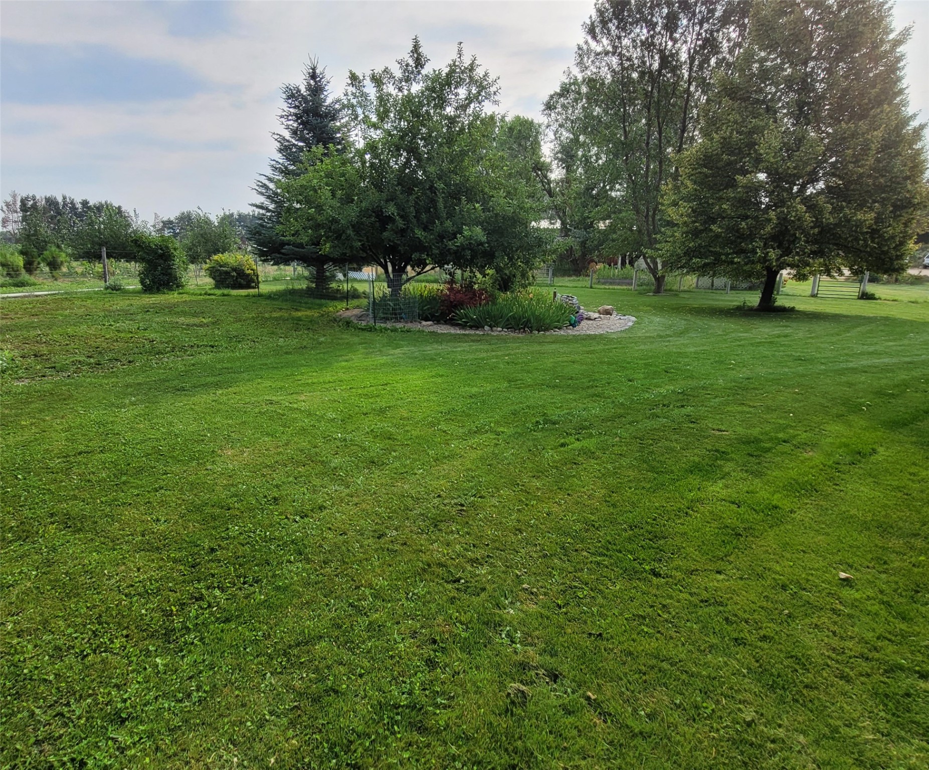 245 Olde Road Property Photo 25