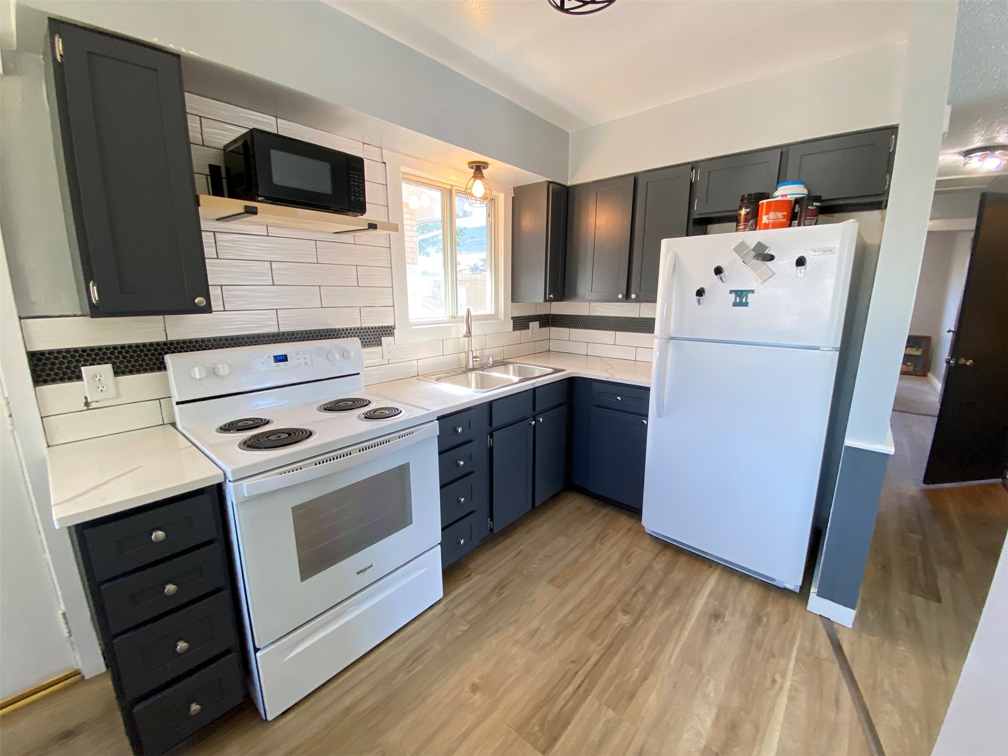 2980 Hecla Street Property Photo 9