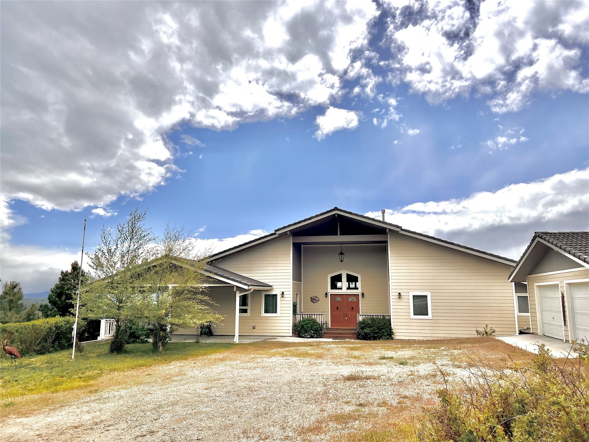 763 S Sunset Bench Road Property Photo 6