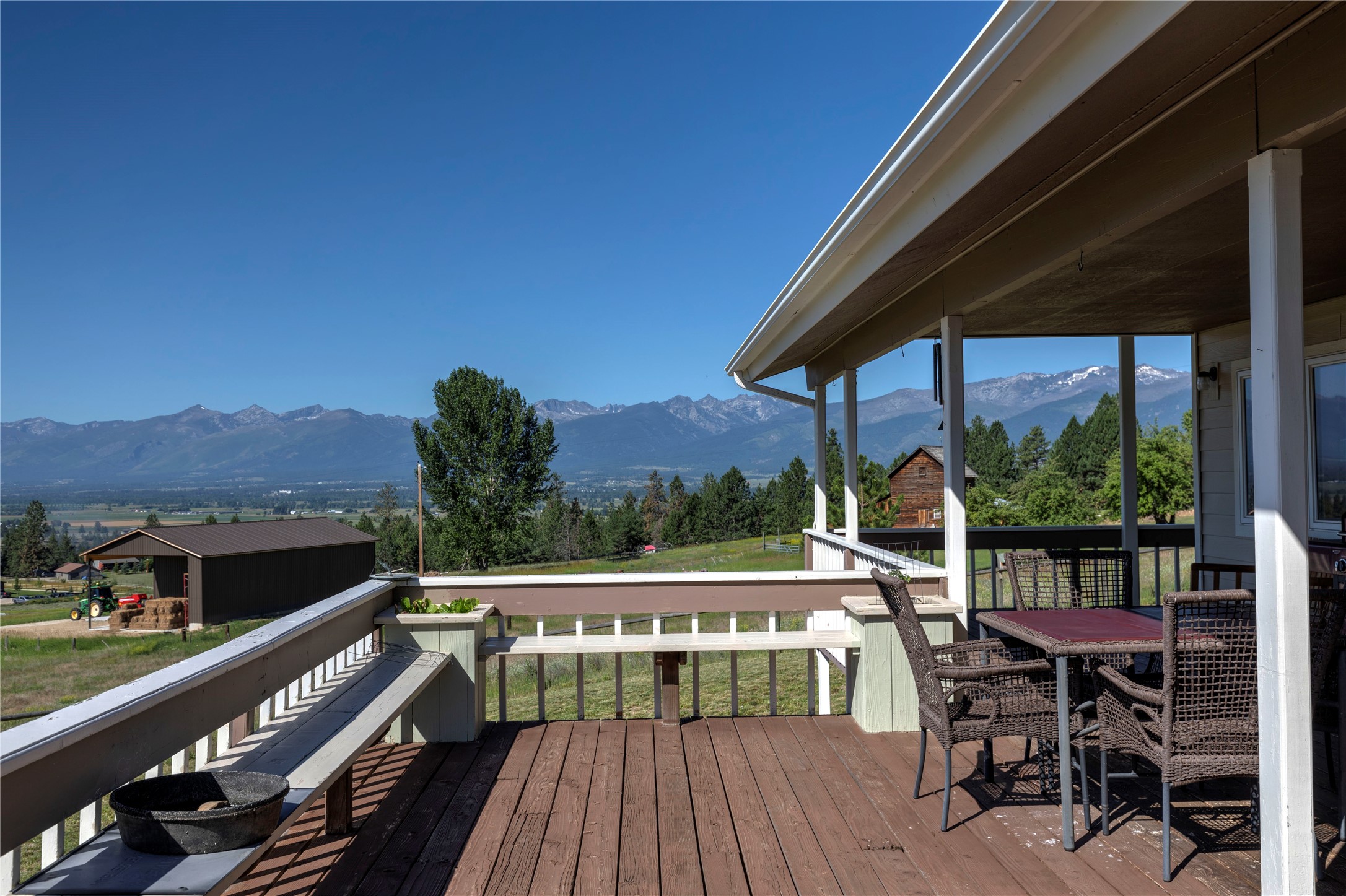763 S Sunset Bench Road Property Photo 9