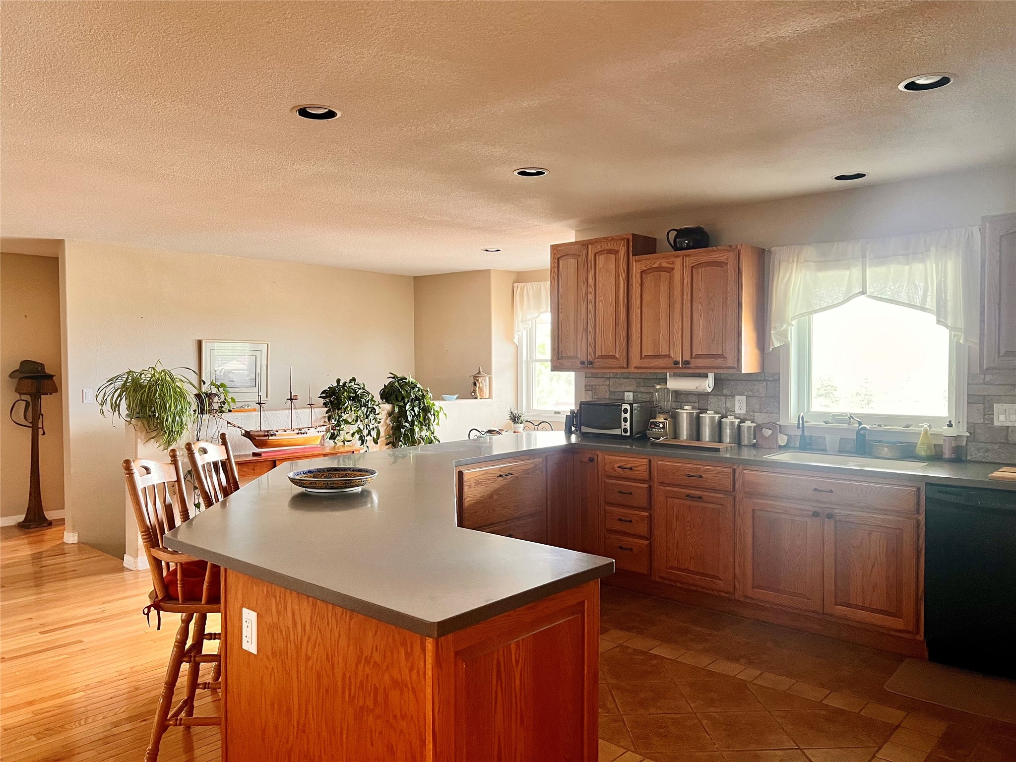 763 S Sunset Bench Road Property Photo 14