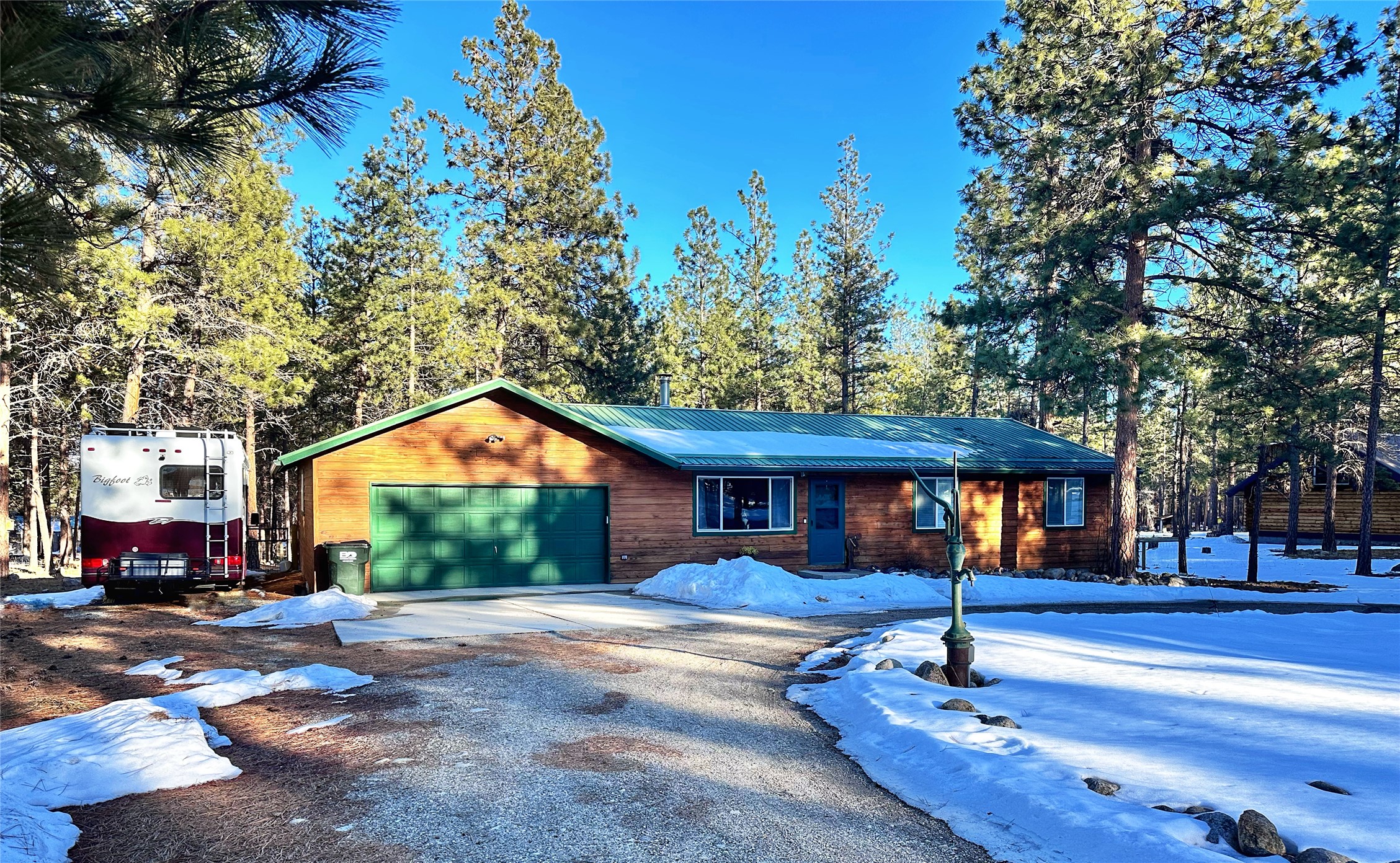 822 Little Lion Road Property Photo