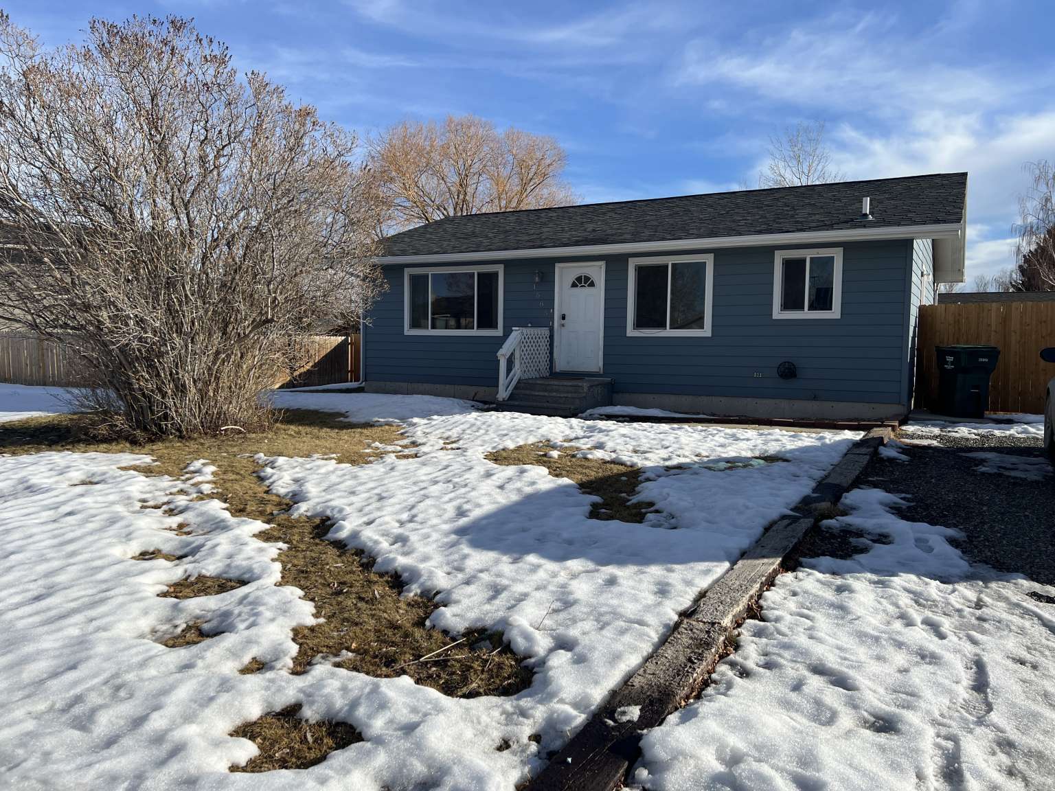1585 Boston Road Property Photo 1