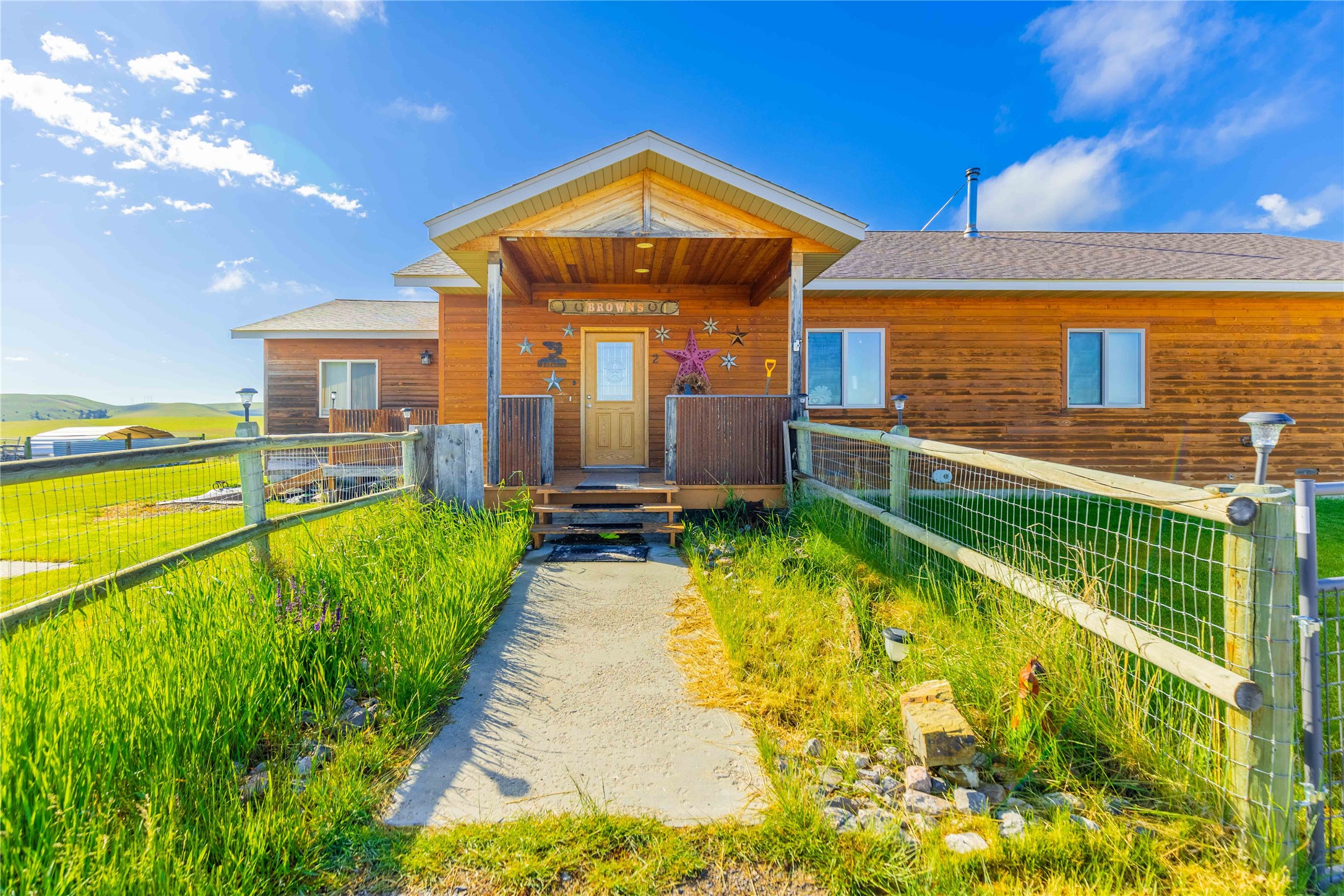 2 Sharptail Lane Property Photo 2