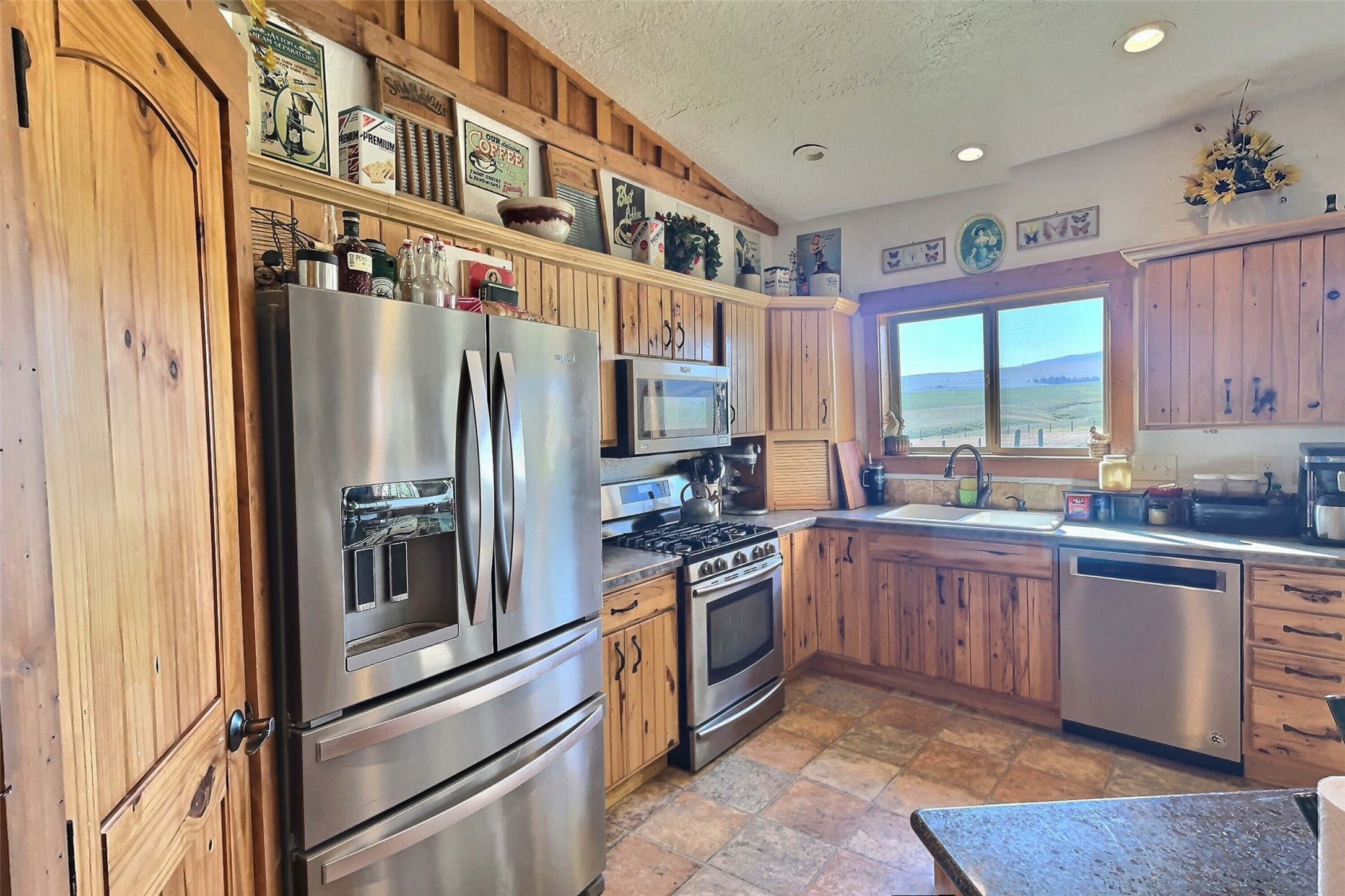 2 Sharptail Lane Property Photo 23