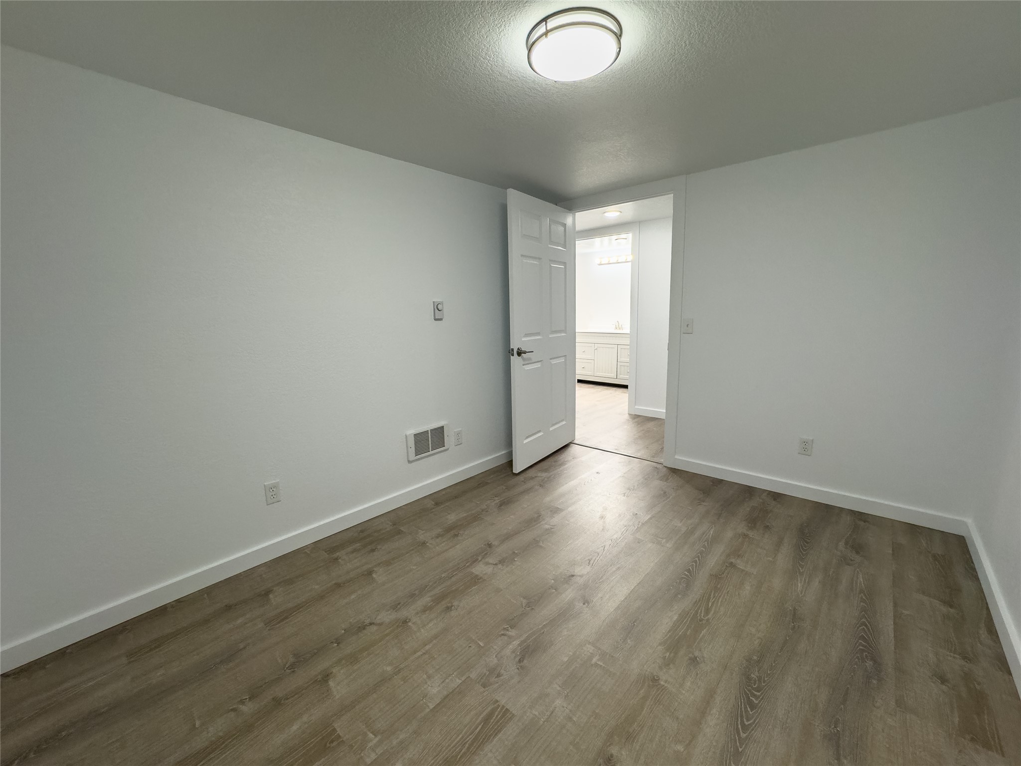 1497 Kootenai River Road Property Photo 28
