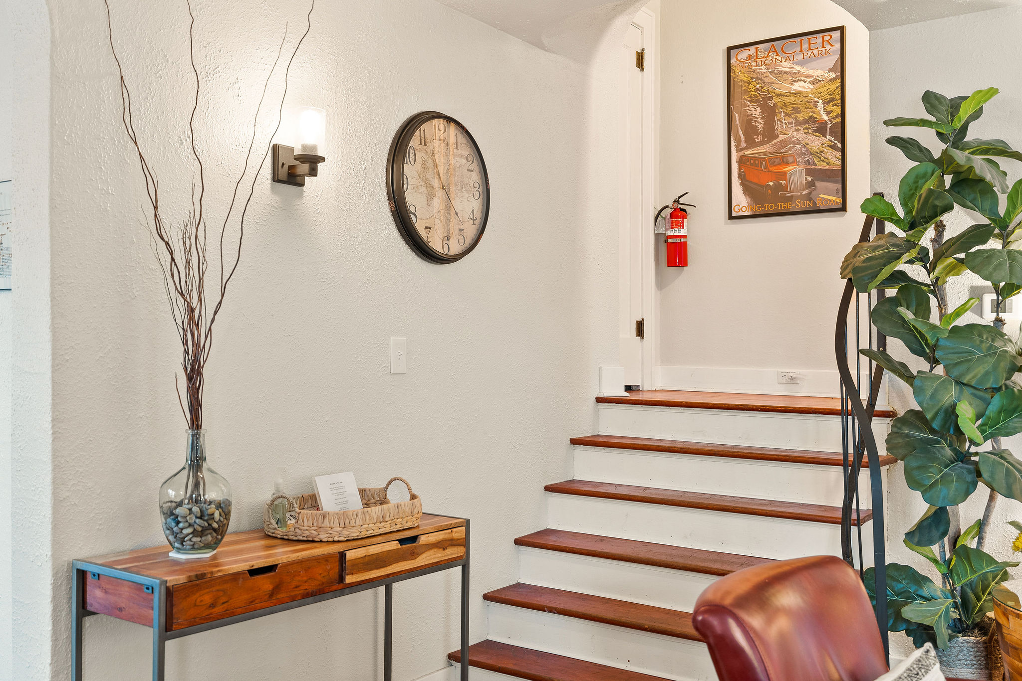 444 1st Avenue W Property Photo 10