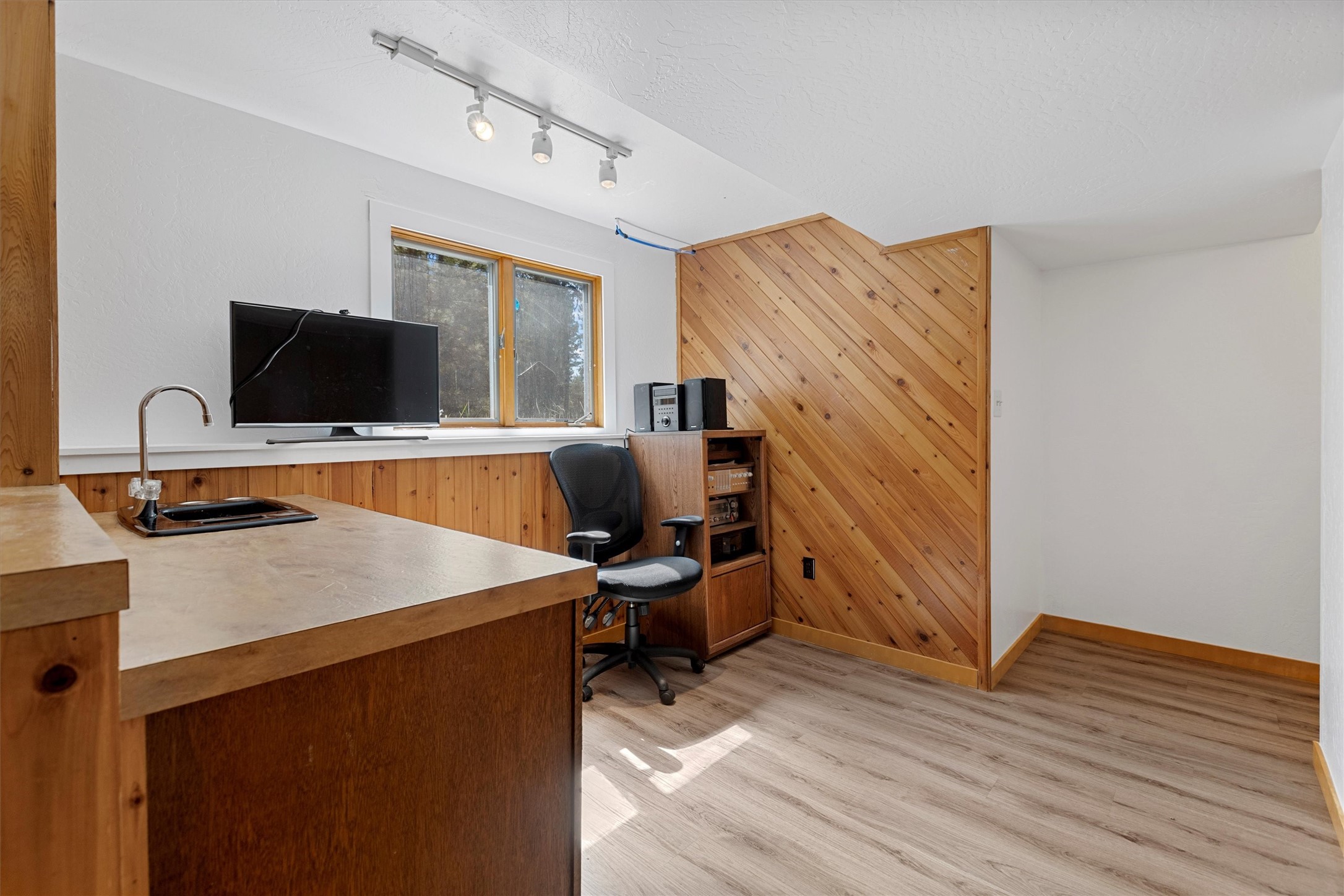19025 Arabian Lane Property Photo 34