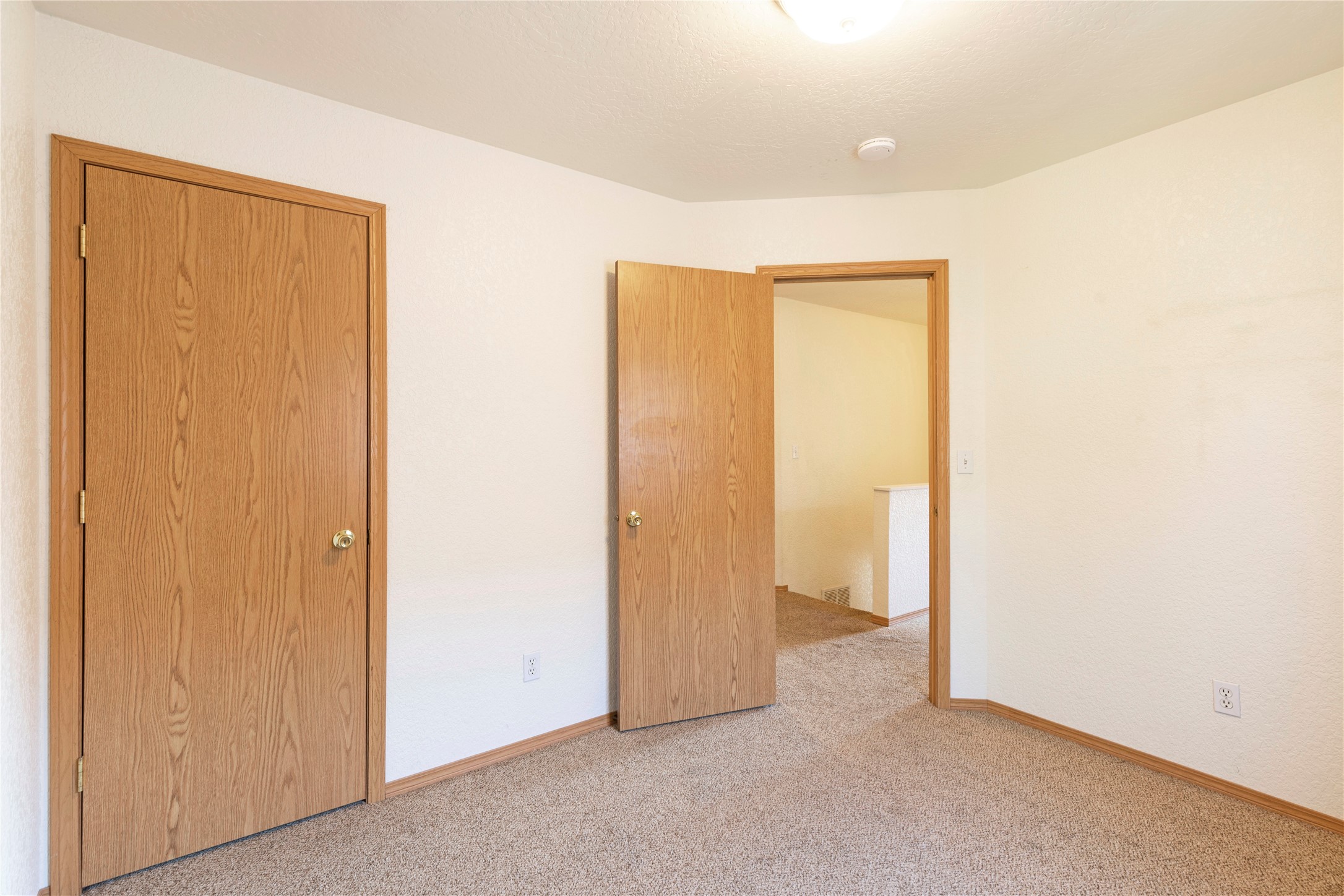 709 Kemp Street Property Photo 21