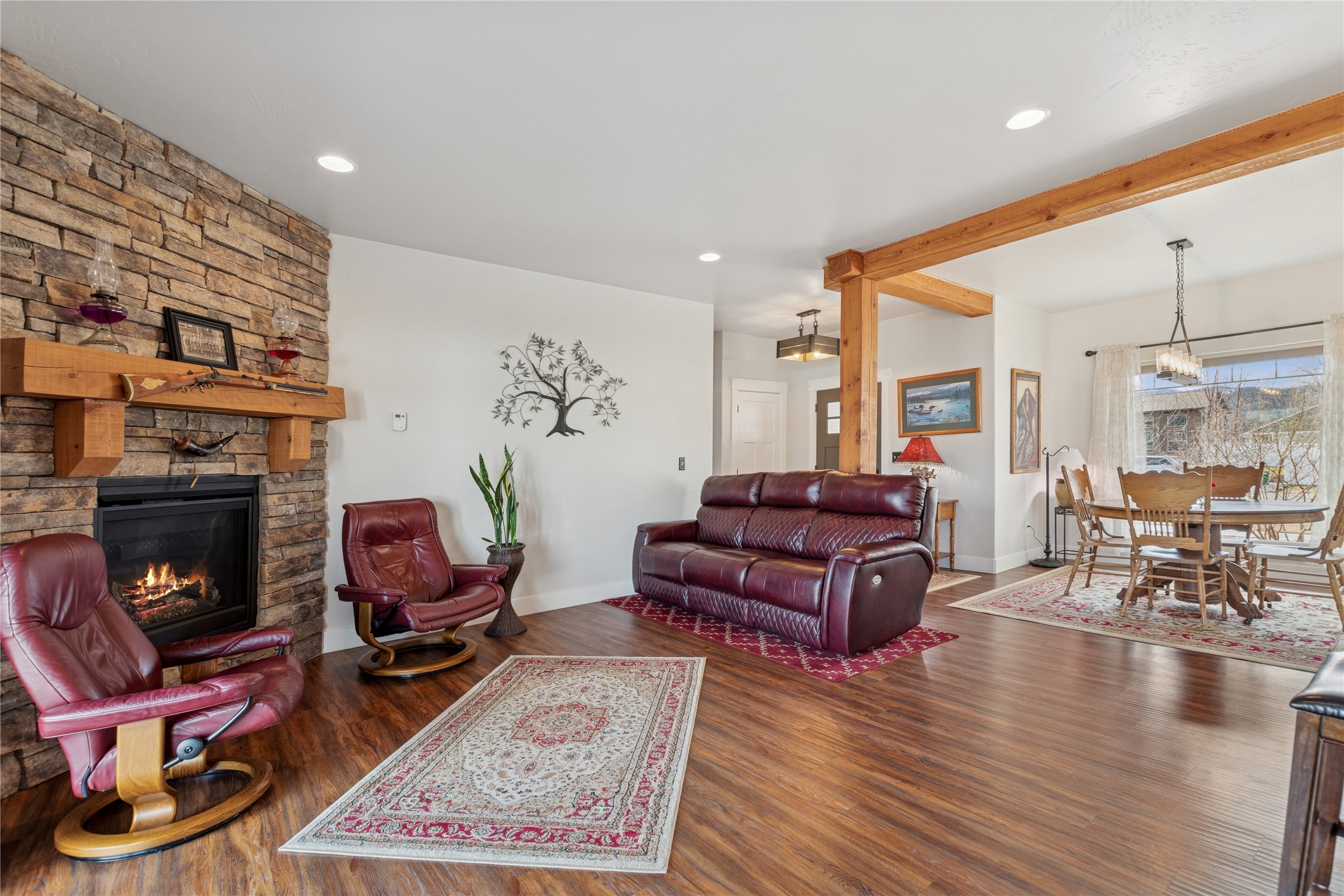 31 Mackinaw Way Property Photo 16