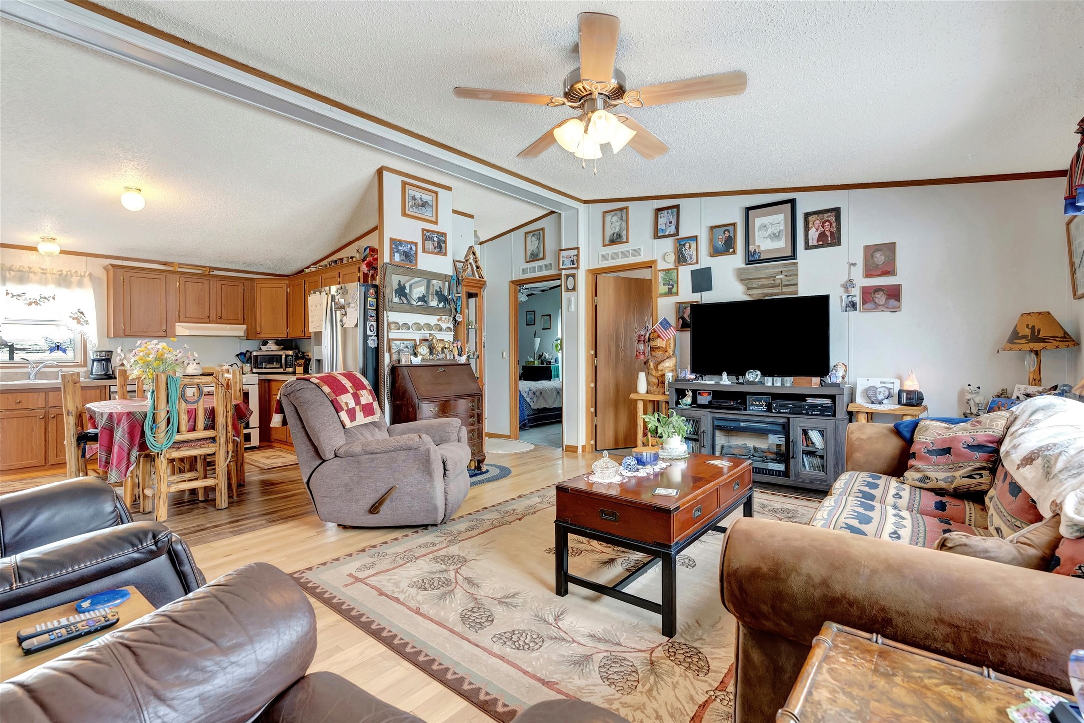 7790 Gowen Lane Property Photo 3
