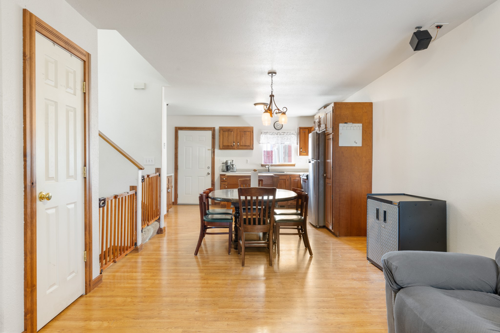 72 W Magnolia Drive Property Photo 4