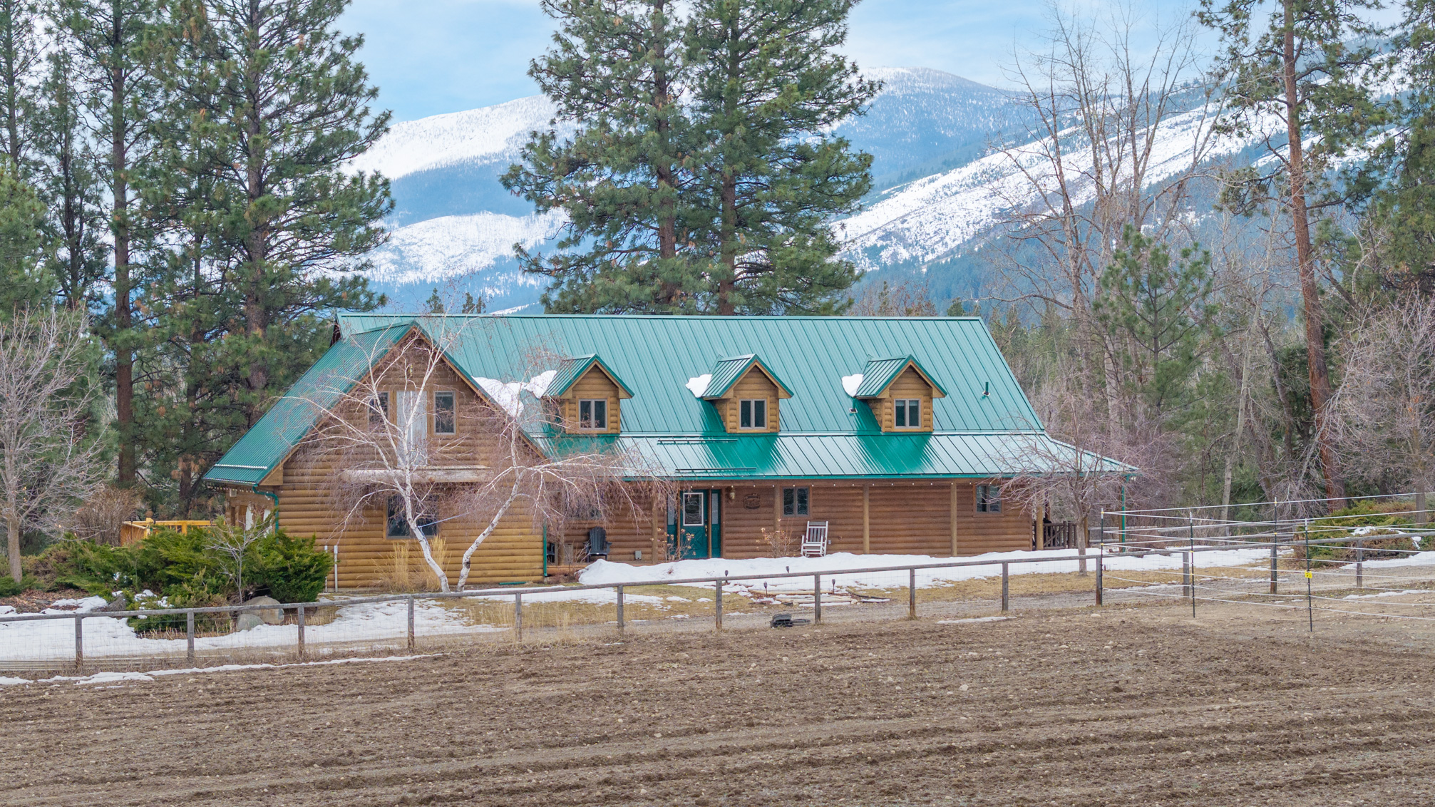 911 Deer Meadow Lane Property Photo