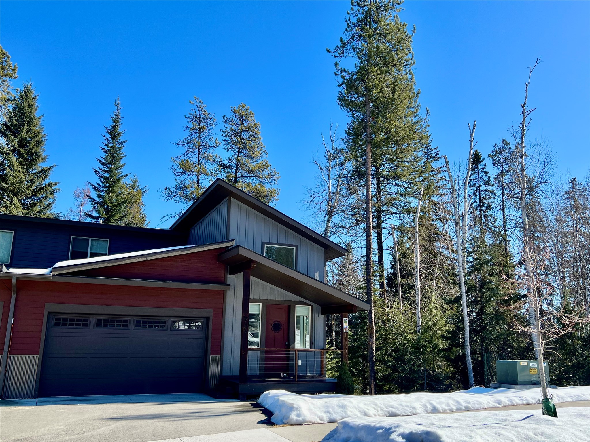717 Ice House Road Property Photo 3