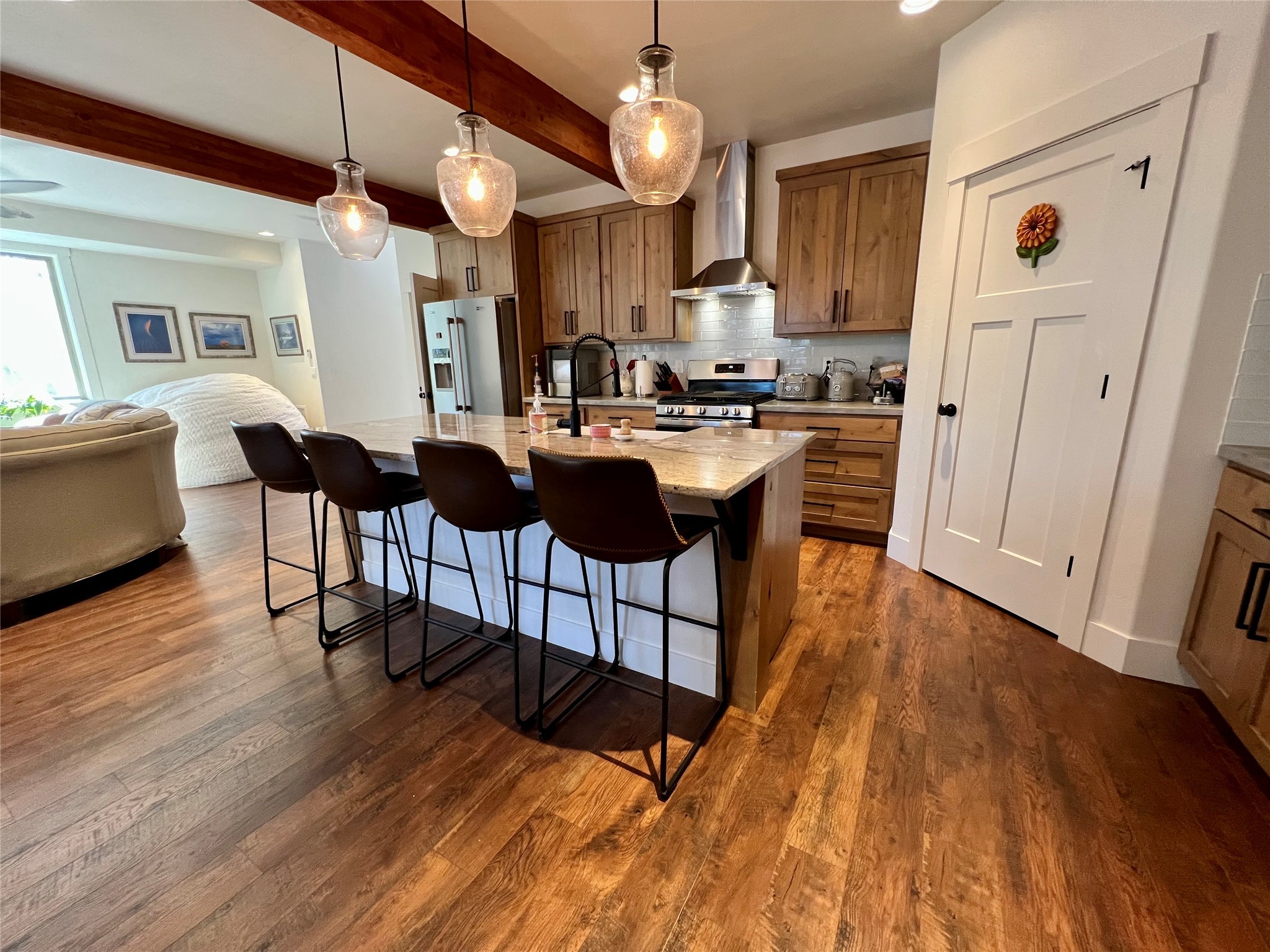 717 Ice House Road Property Photo 11