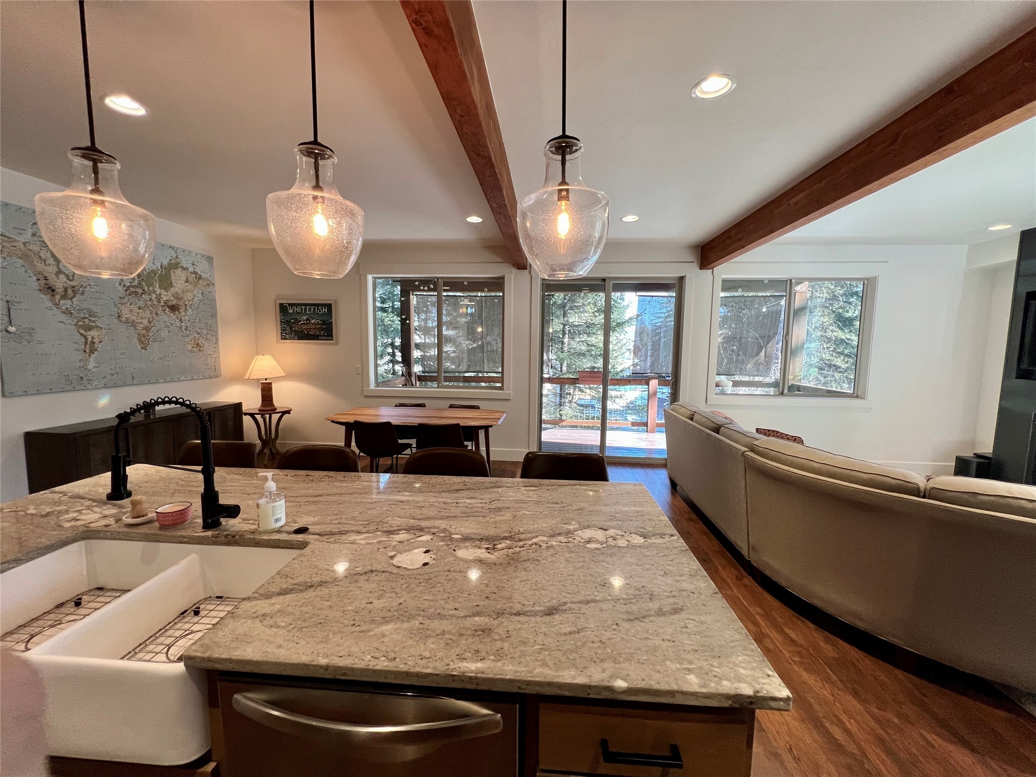 717 Ice House Road Property Photo 15