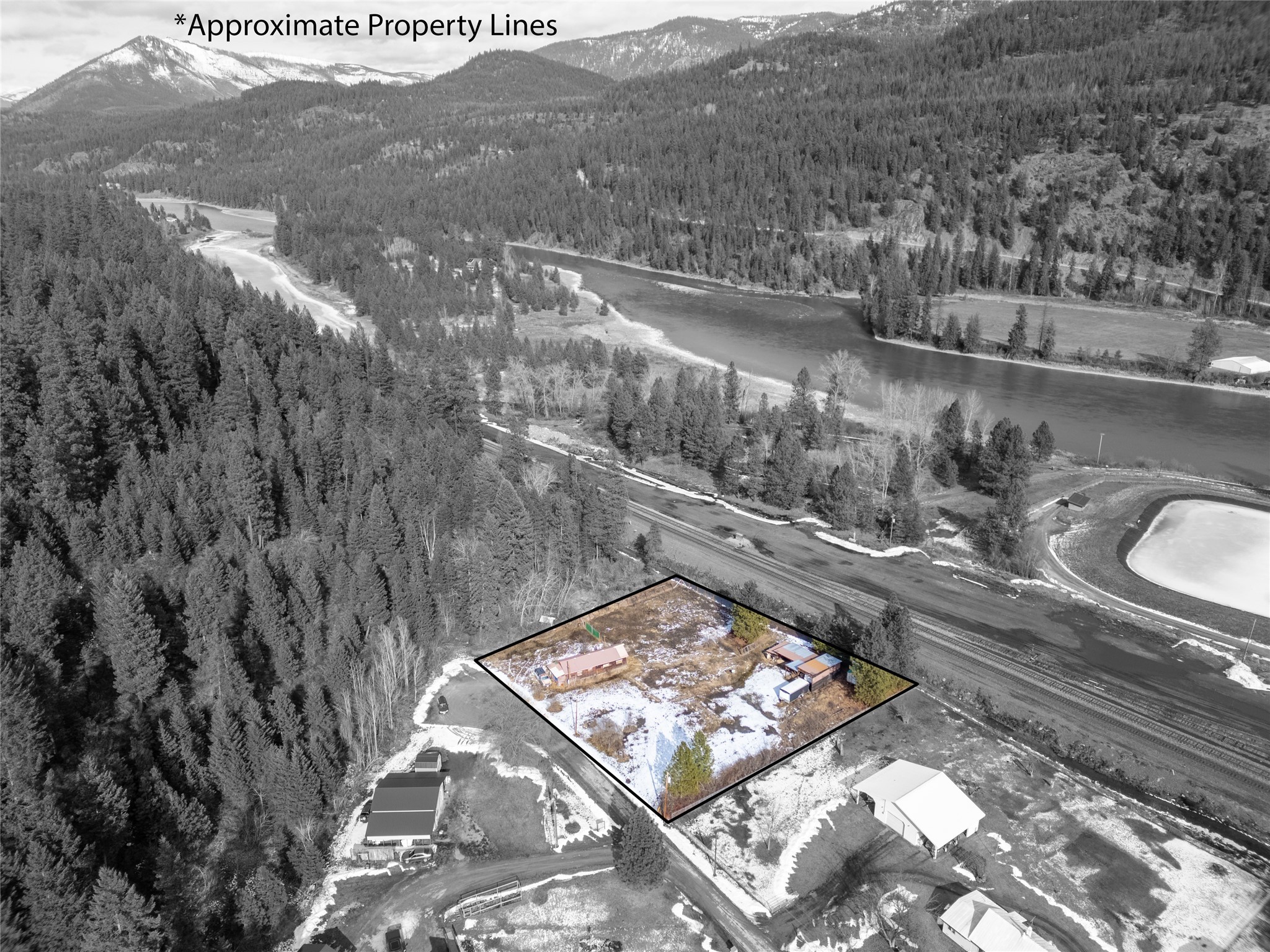 456 Valley Of The Moon Road Property Photo 2