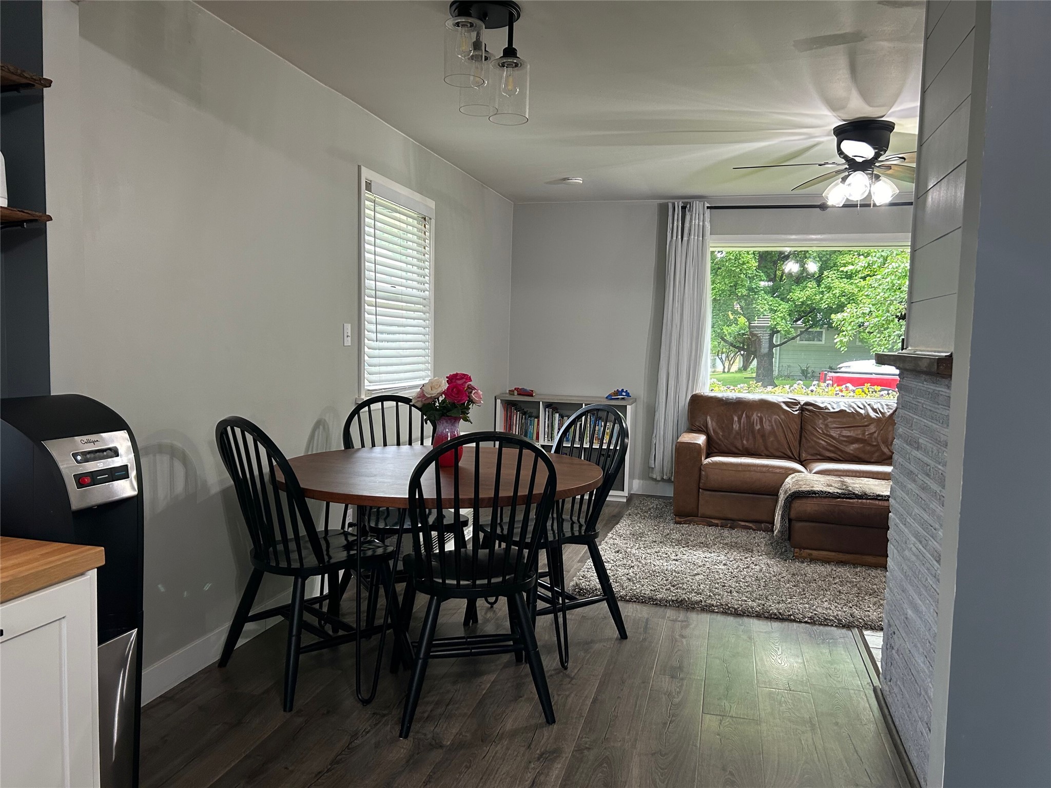 103 W Oak Street Property Photo 17