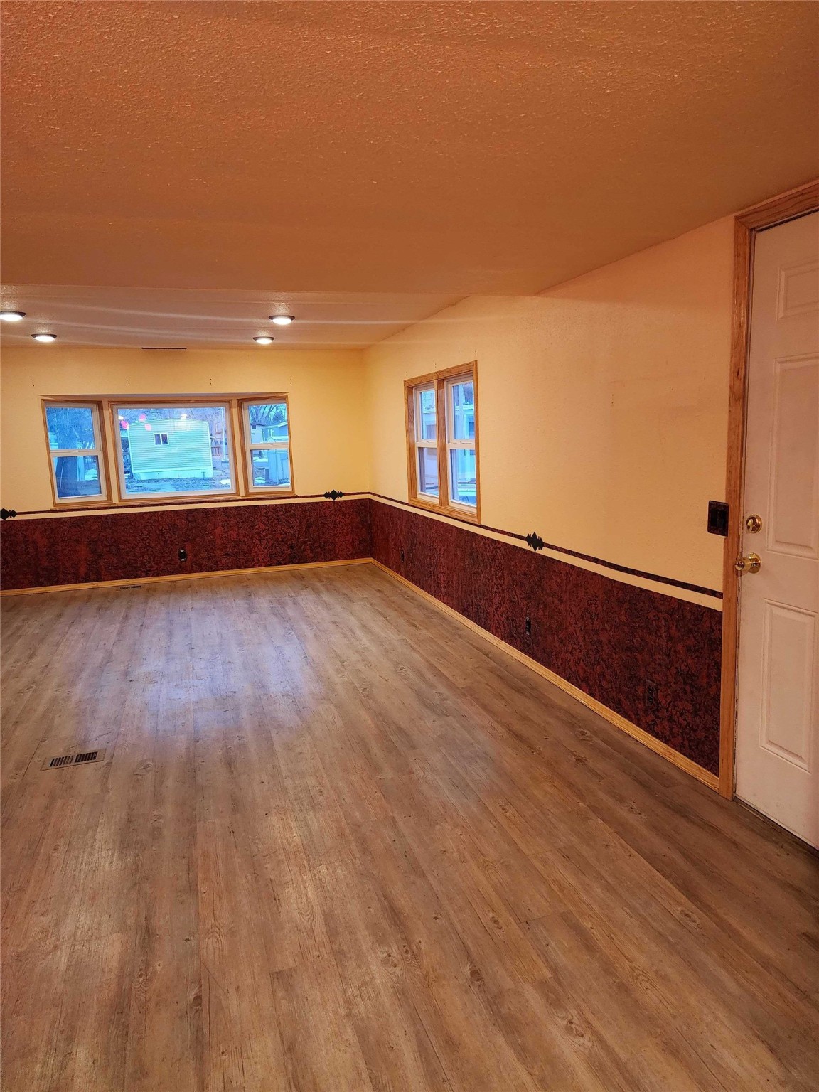 68 Nugget Drive Property Photo 3
