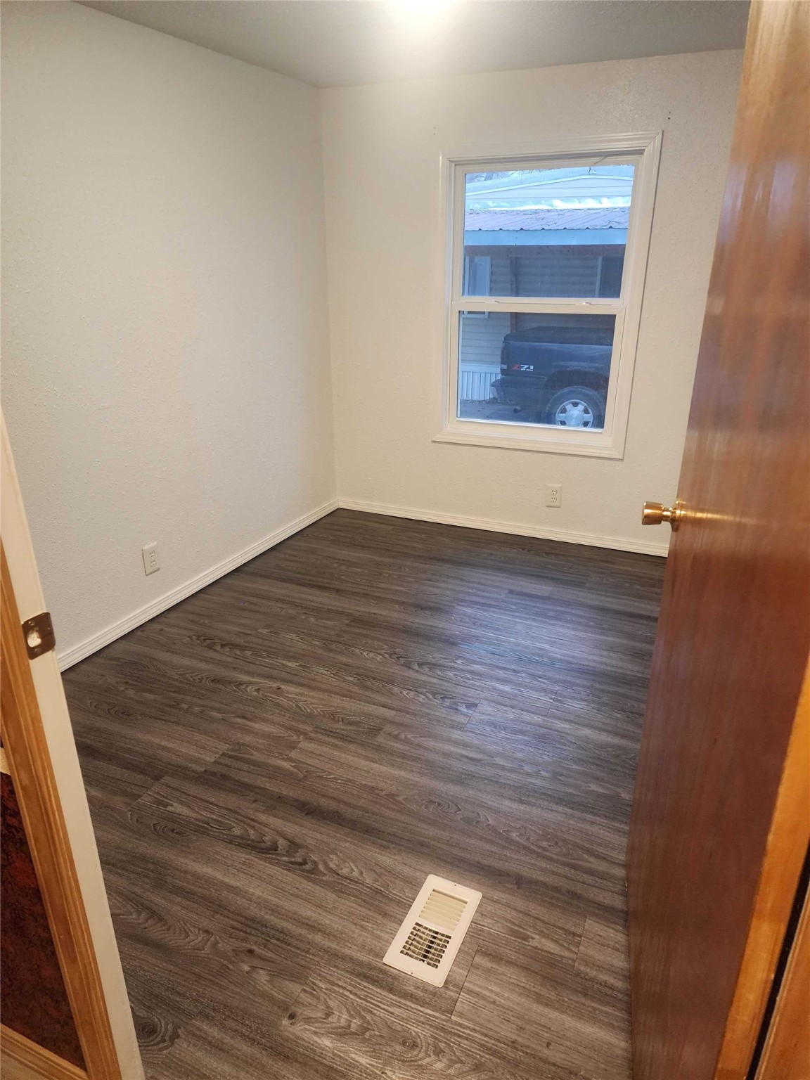 68 Nugget Drive Property Photo 8