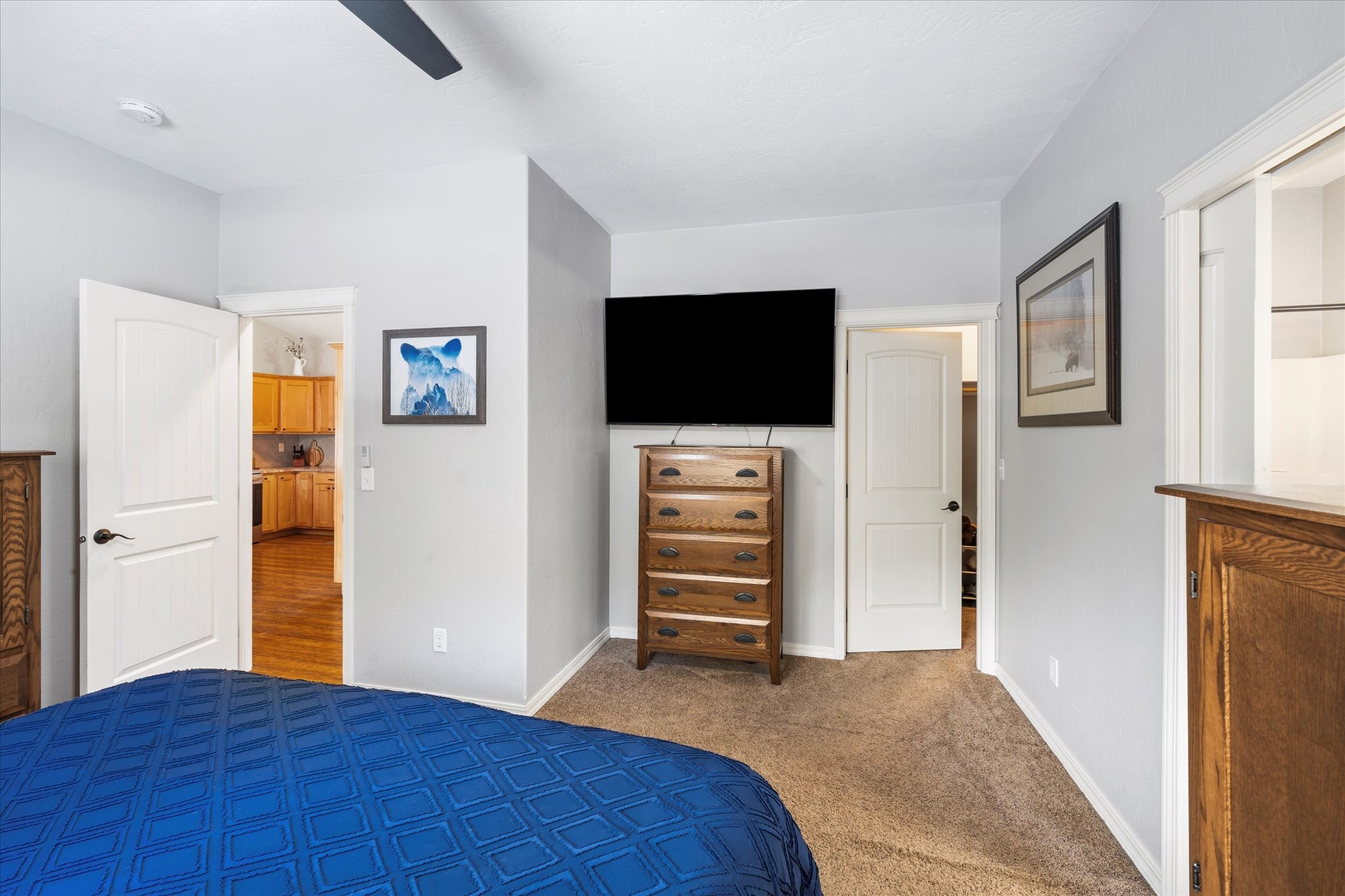2010 Silvertip Drive S Property Photo 18