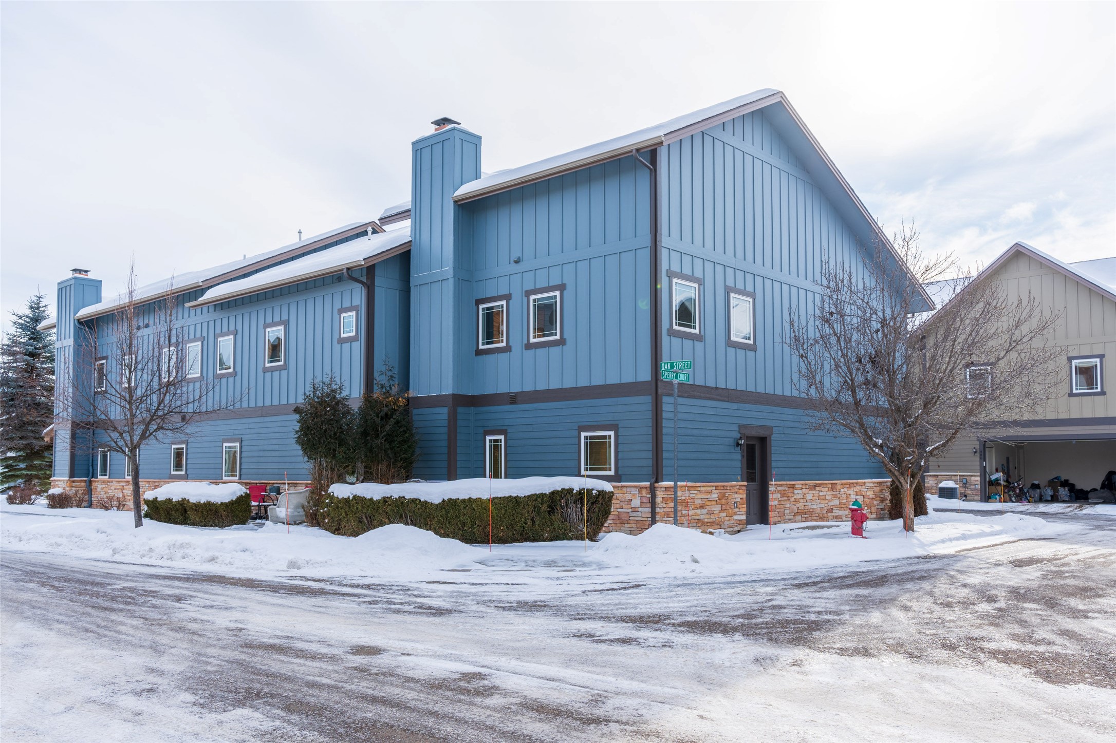 119 Oak Street Property Photo