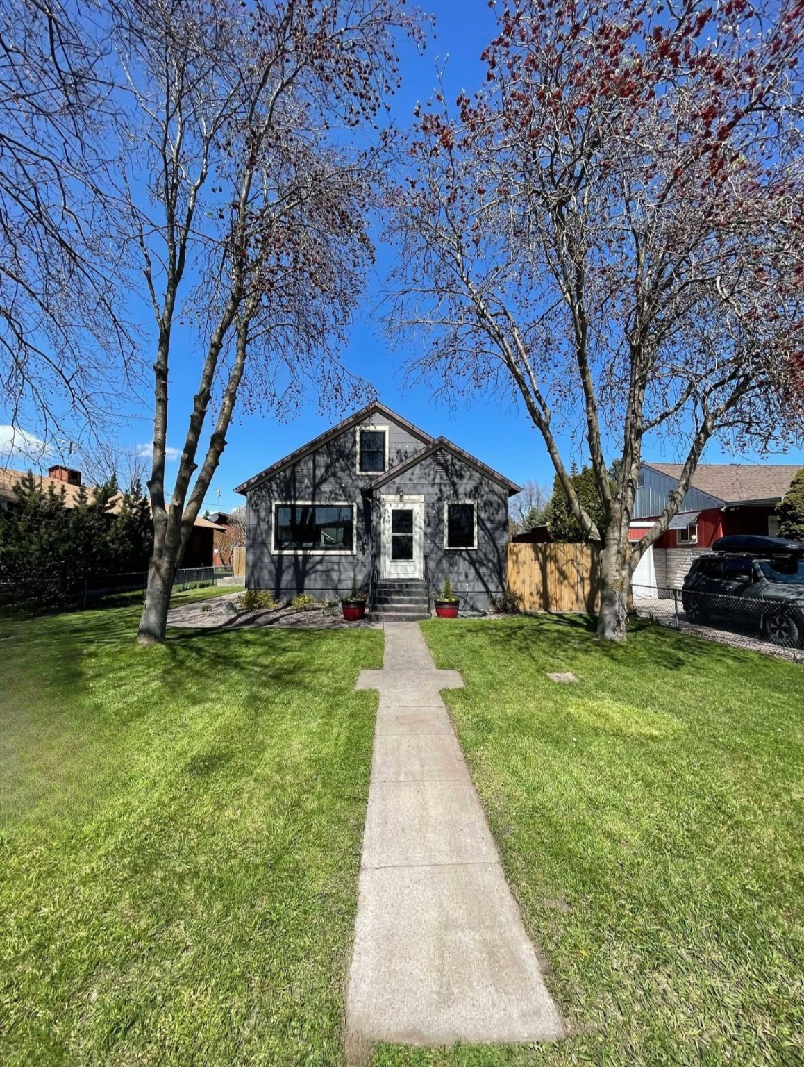 503 6th Avenue E Property Photo