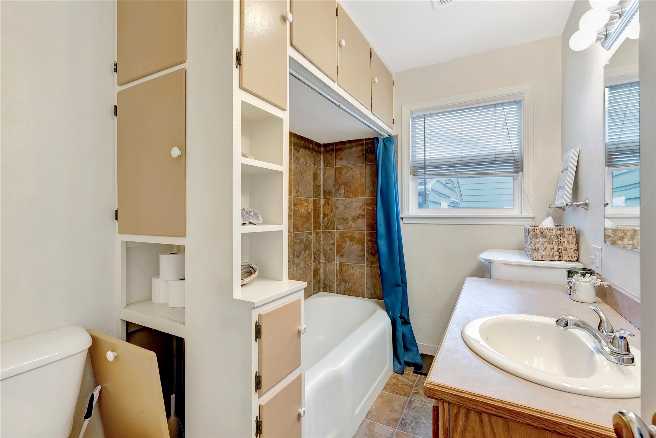 1601 W Sussex Avenue Property Photo 21