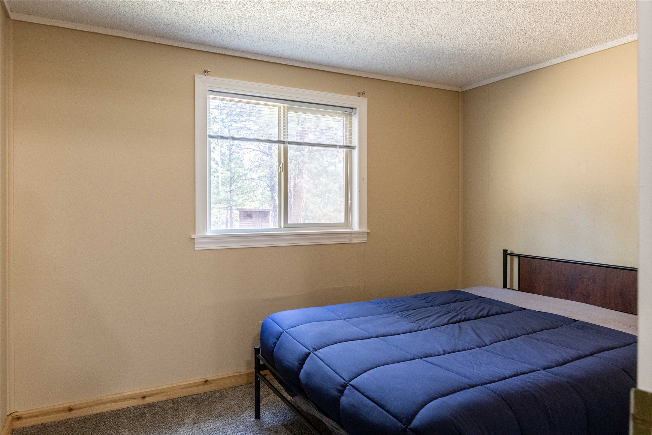 390 N Gold Creek Loop Property Photo 21