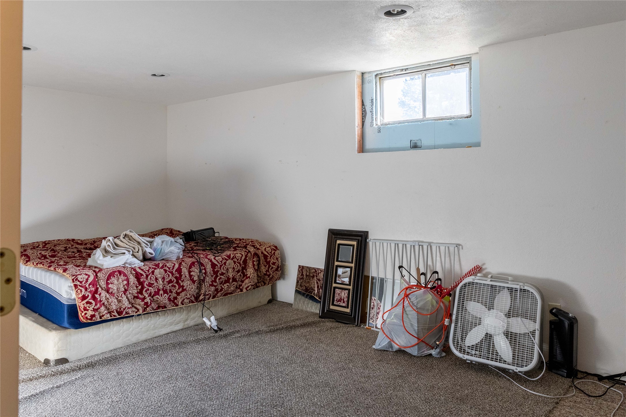 390 N Gold Creek Loop Property Photo 27