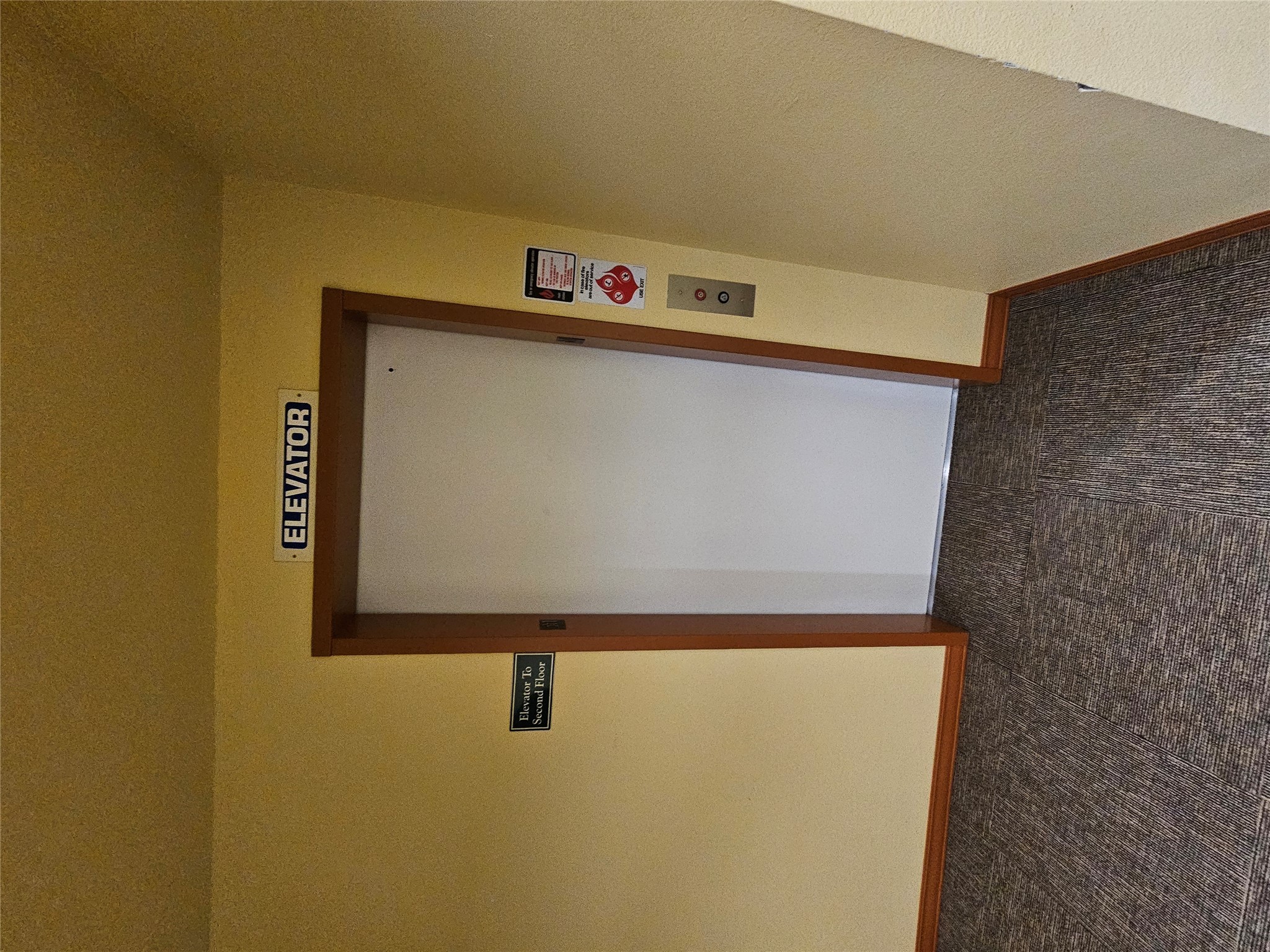 711 13th Street E Property Photo 9