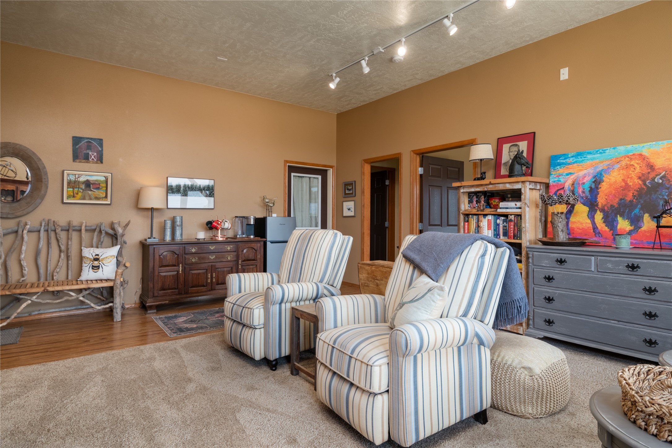1001 Continental Way Property Photo 10