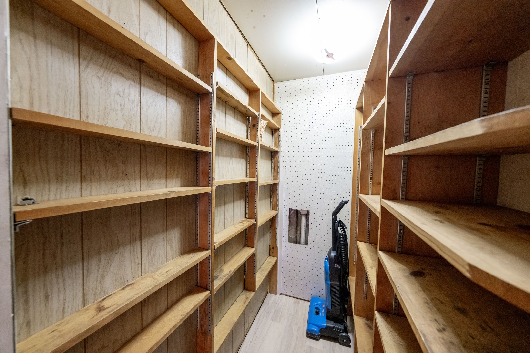 408 Idaho Avenue Property Photo 18