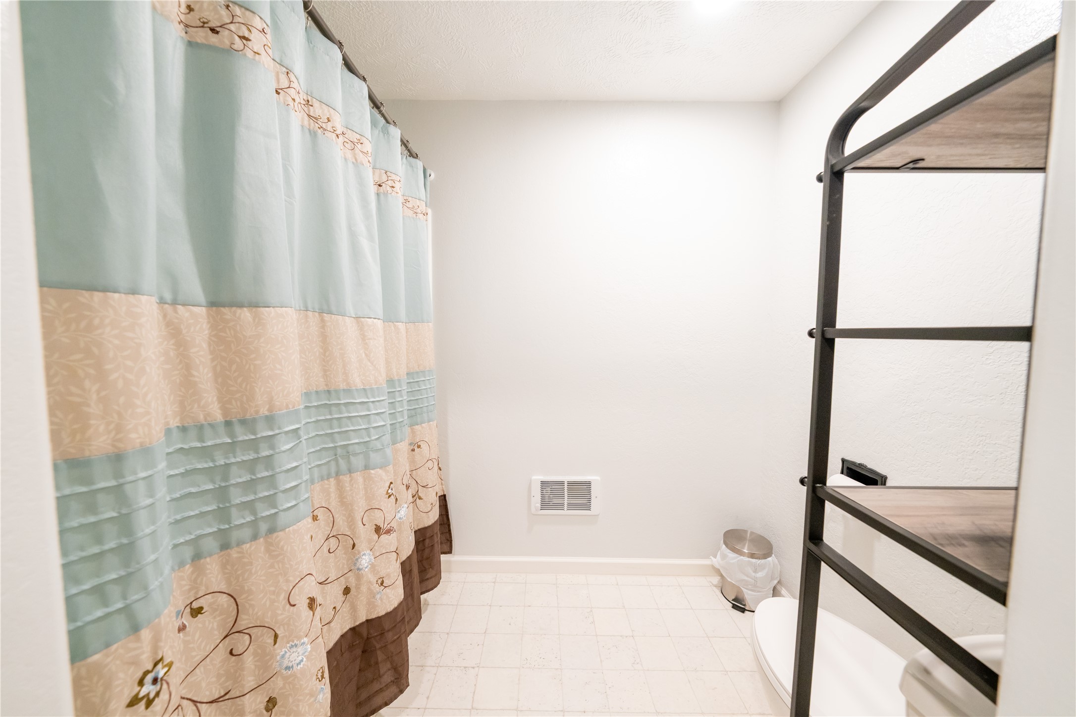 408 Idaho Avenue Property Photo 20