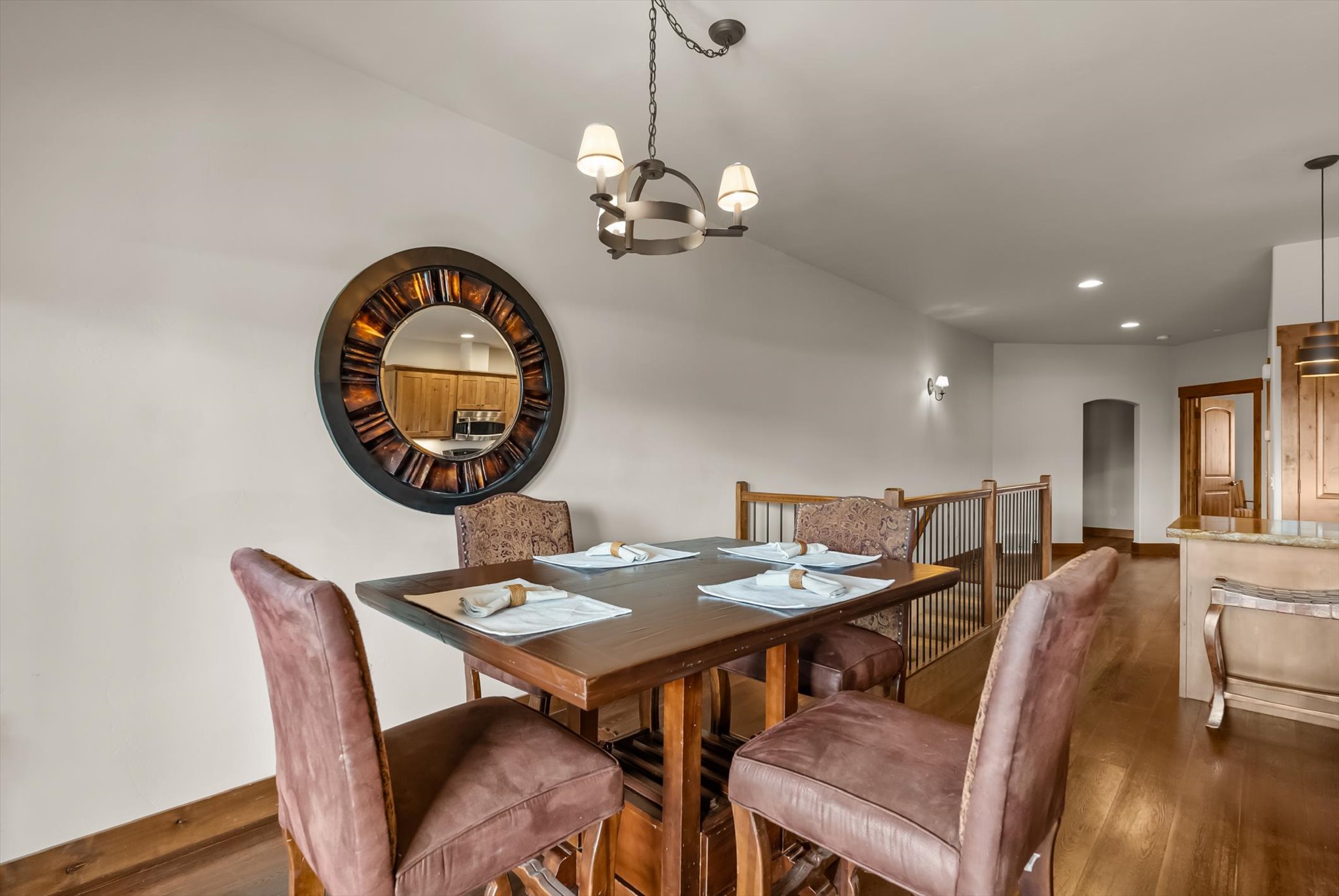 667 Commerce Street Property Photo 11