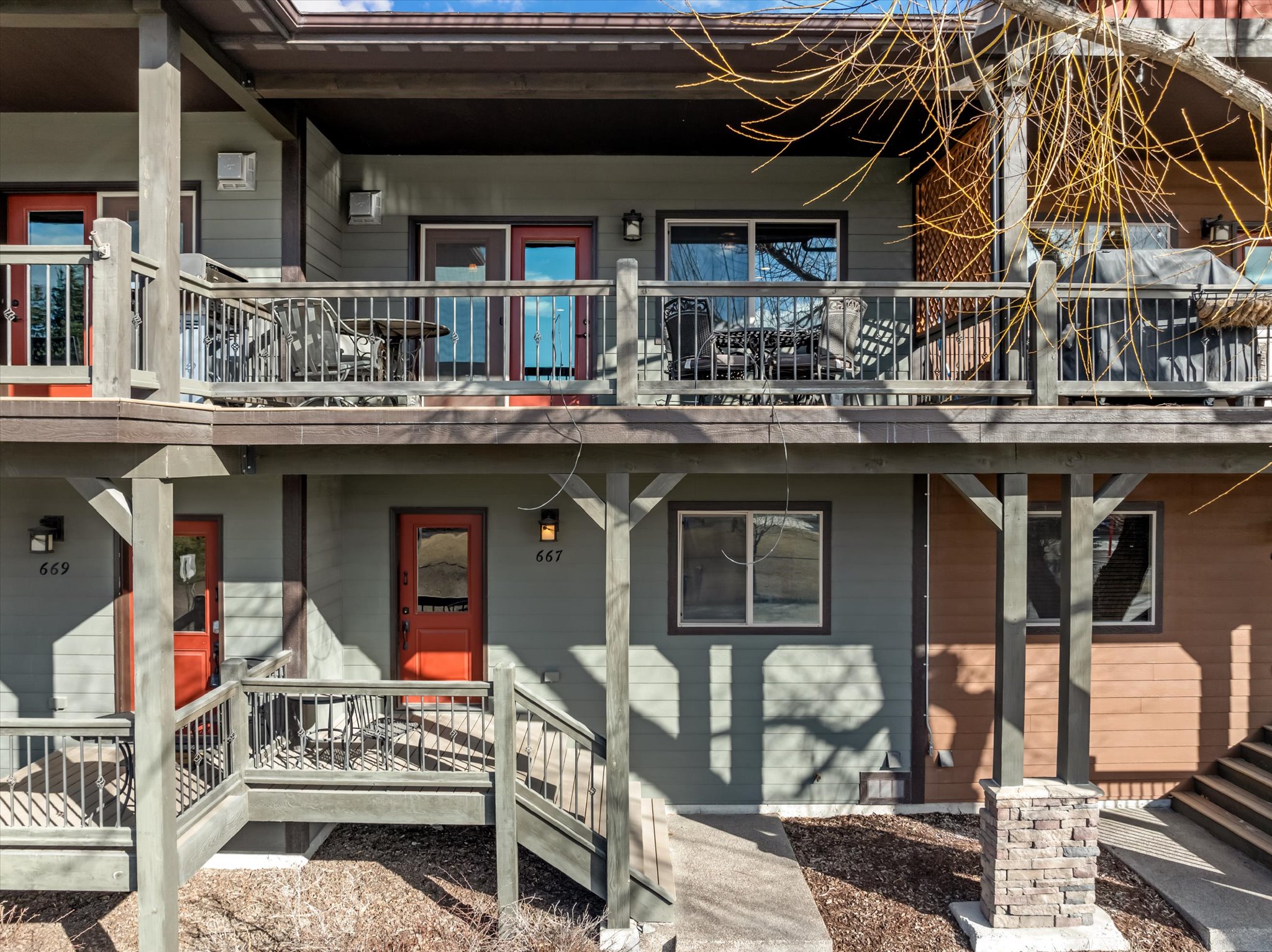 667 Commerce Street Property Photo 27