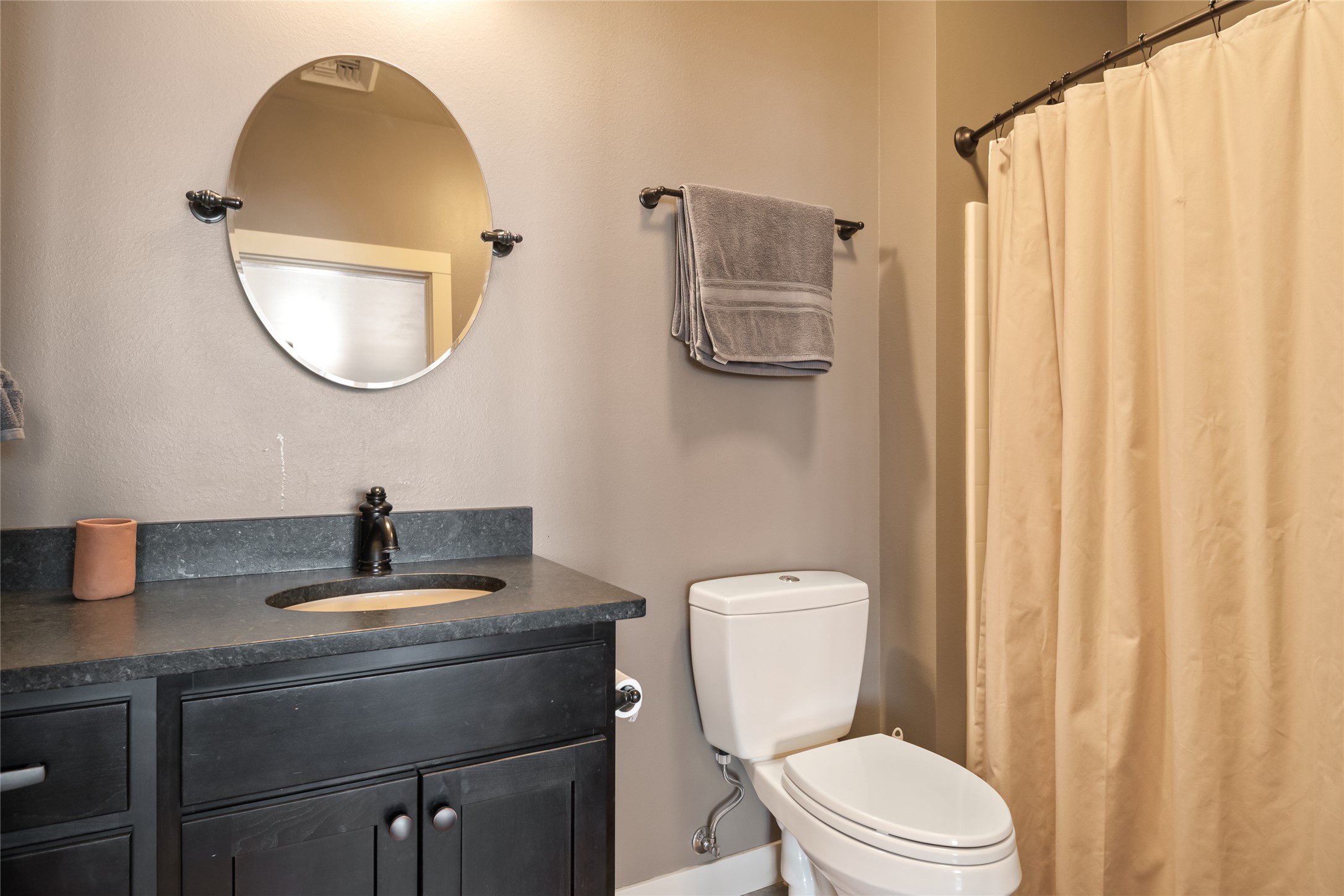 835 Wyoming Street 206 Property Photo 25
