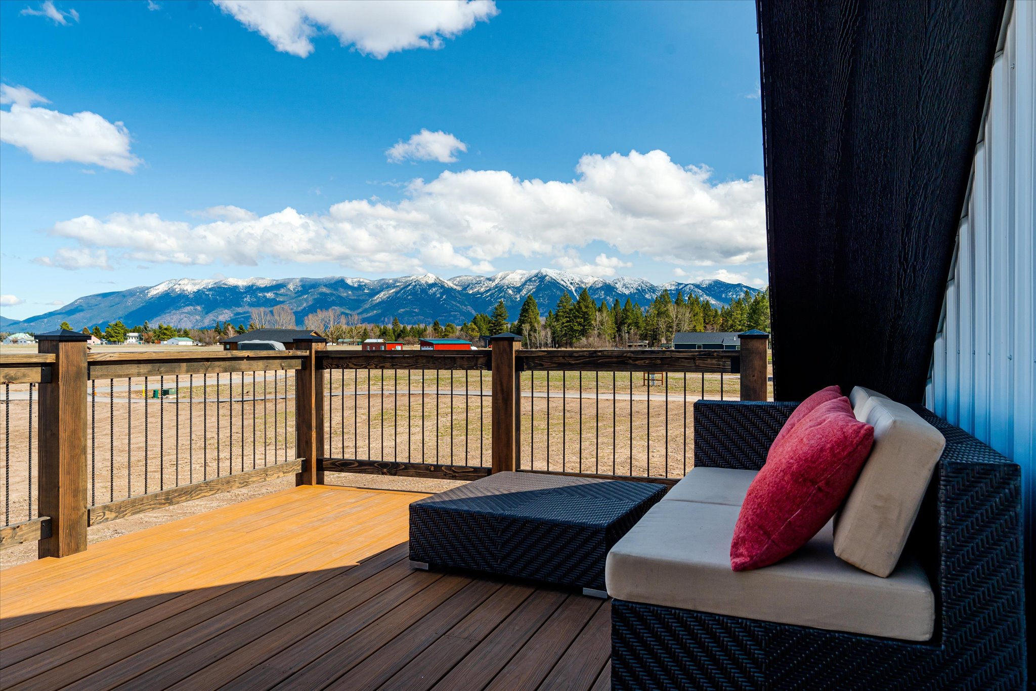 112 Freedom Way Property Photo 10