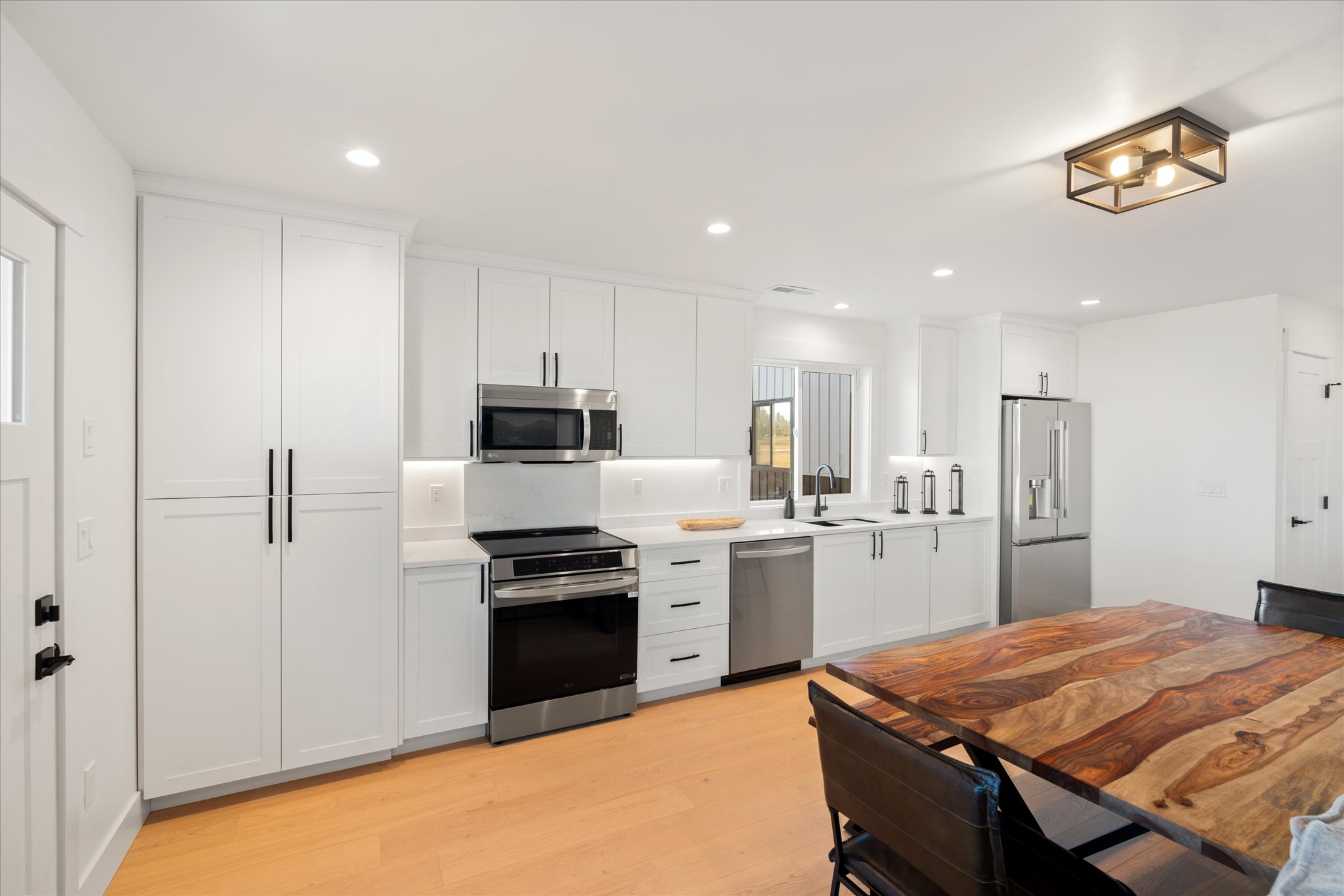 112 Freedom Way Property Photo 19