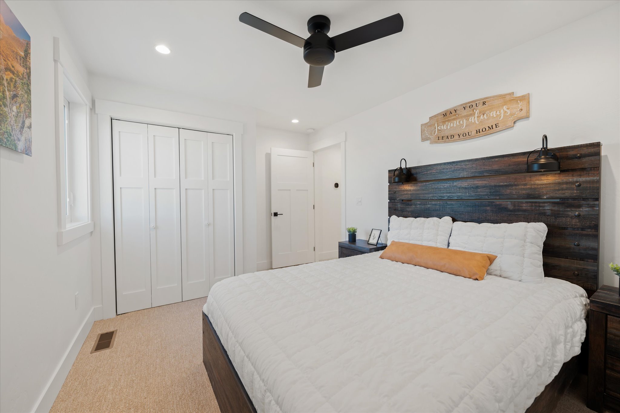 112 Freedom Way Property Photo 32