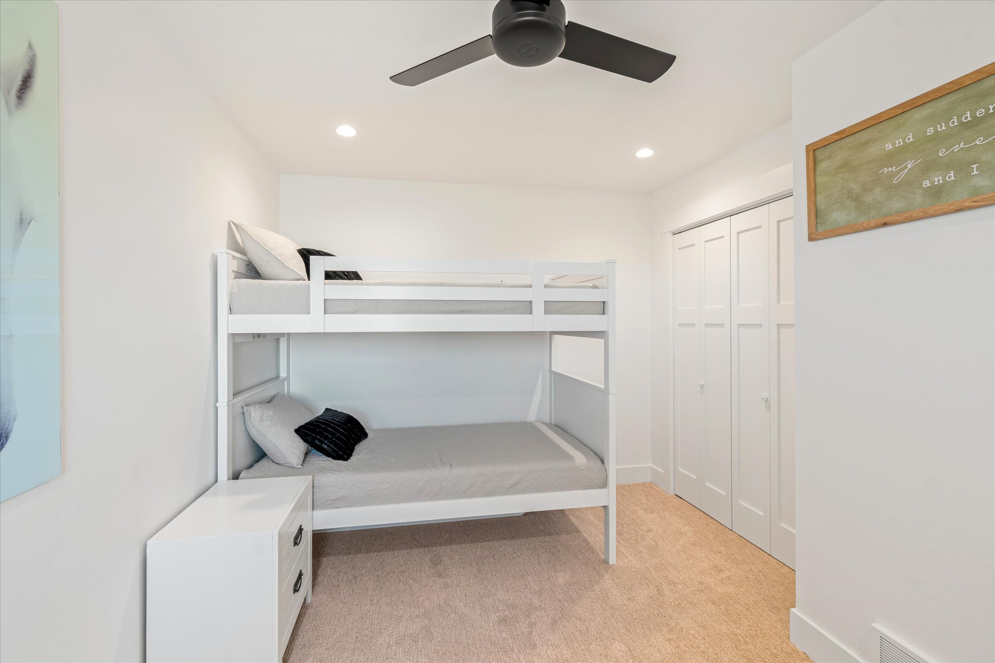 112 Freedom Way Property Photo 35