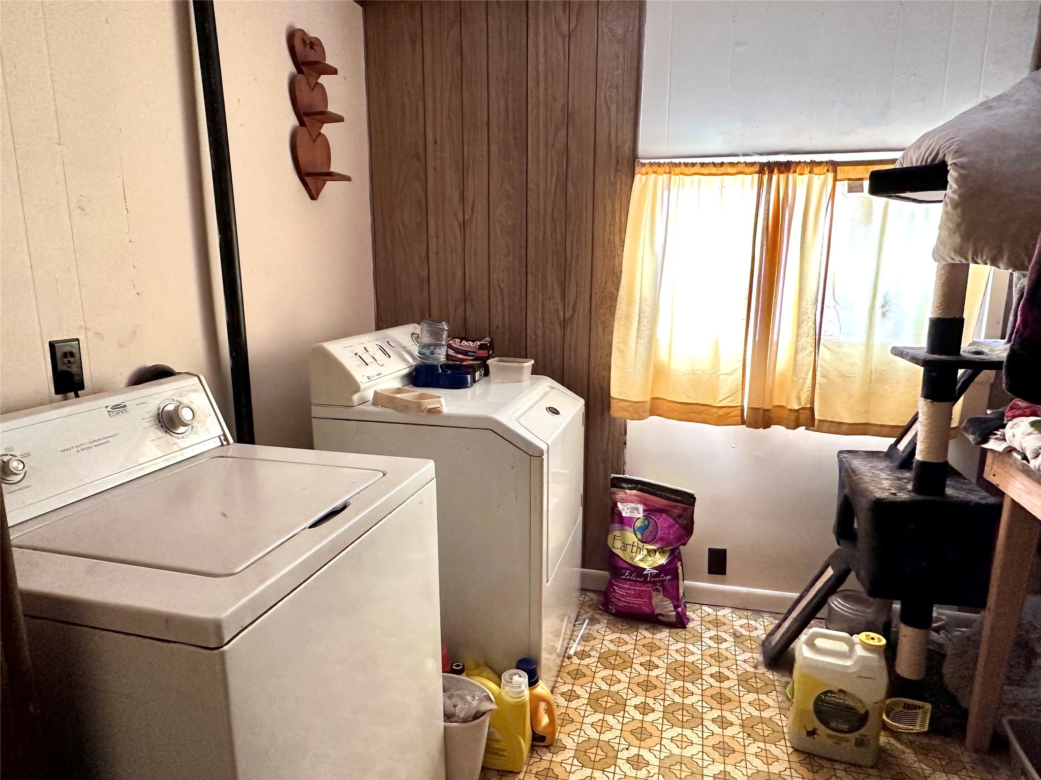 424 W Missouri Avenue Property Photo 21